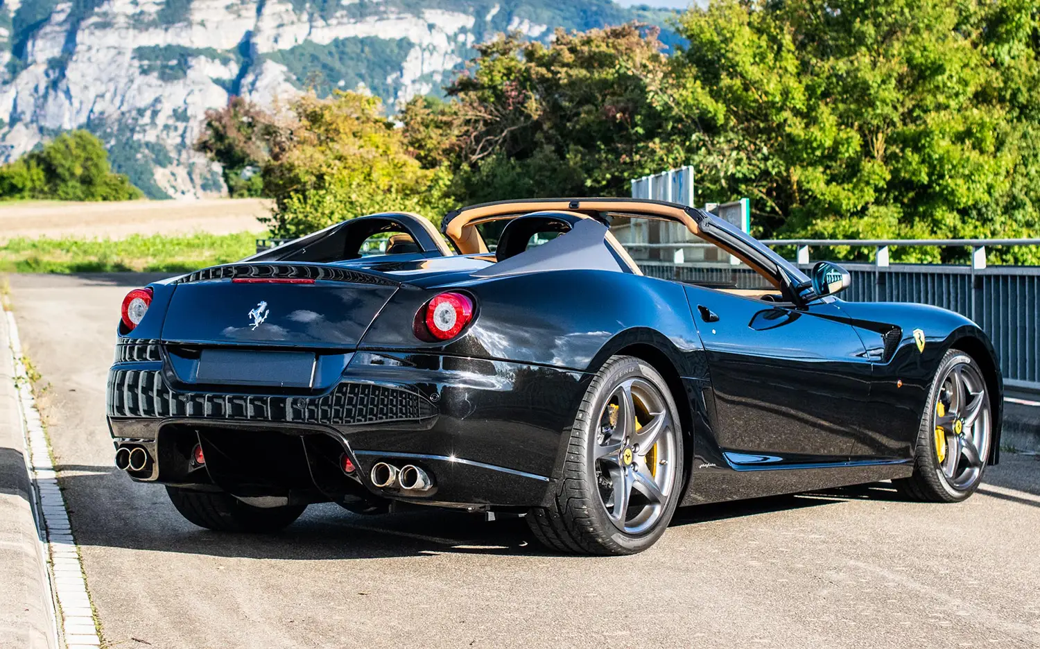 2011 Ferrari SA Aperta