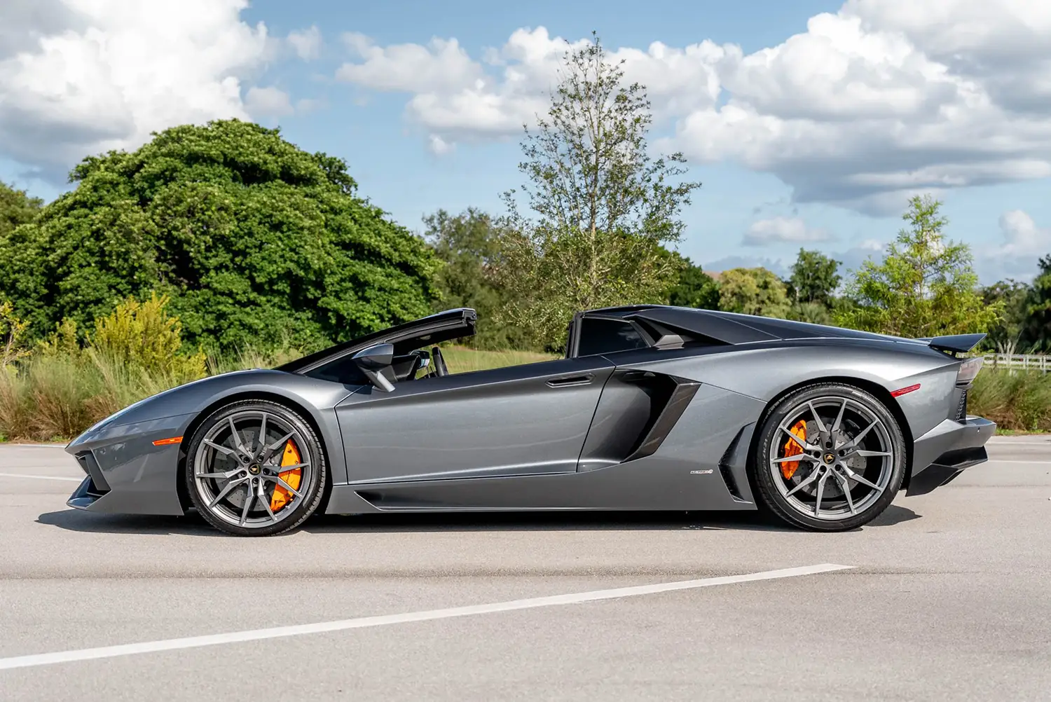 2015 Lamborghini Aventador