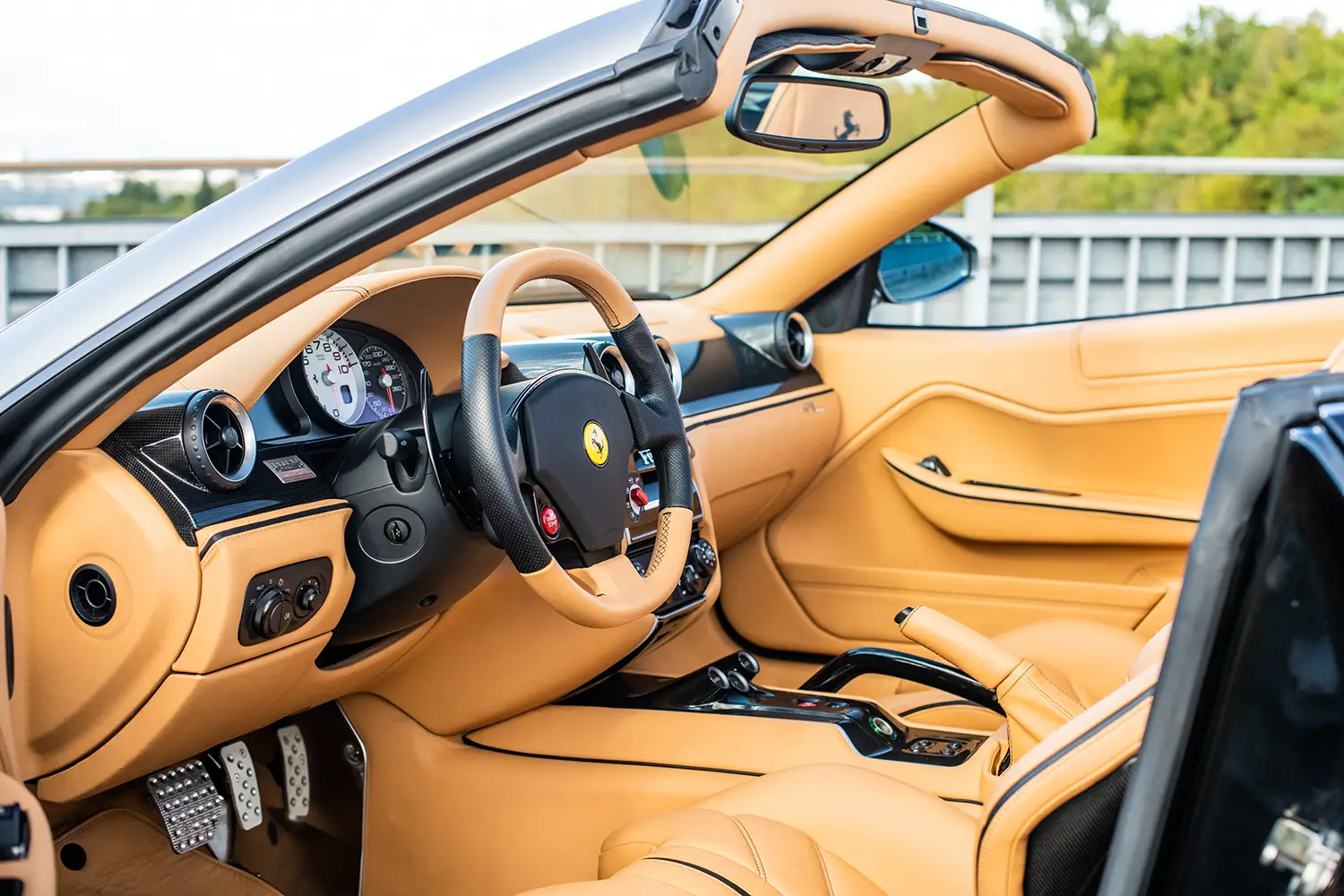2011 Ferrari SA Aperta