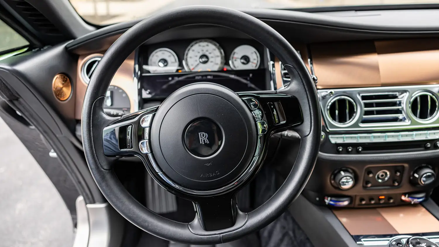 2016 Rolls-Royce Wraith Inspired by Music