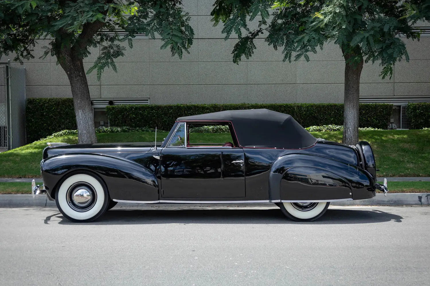1940 Lincoln Continental Cabriolet