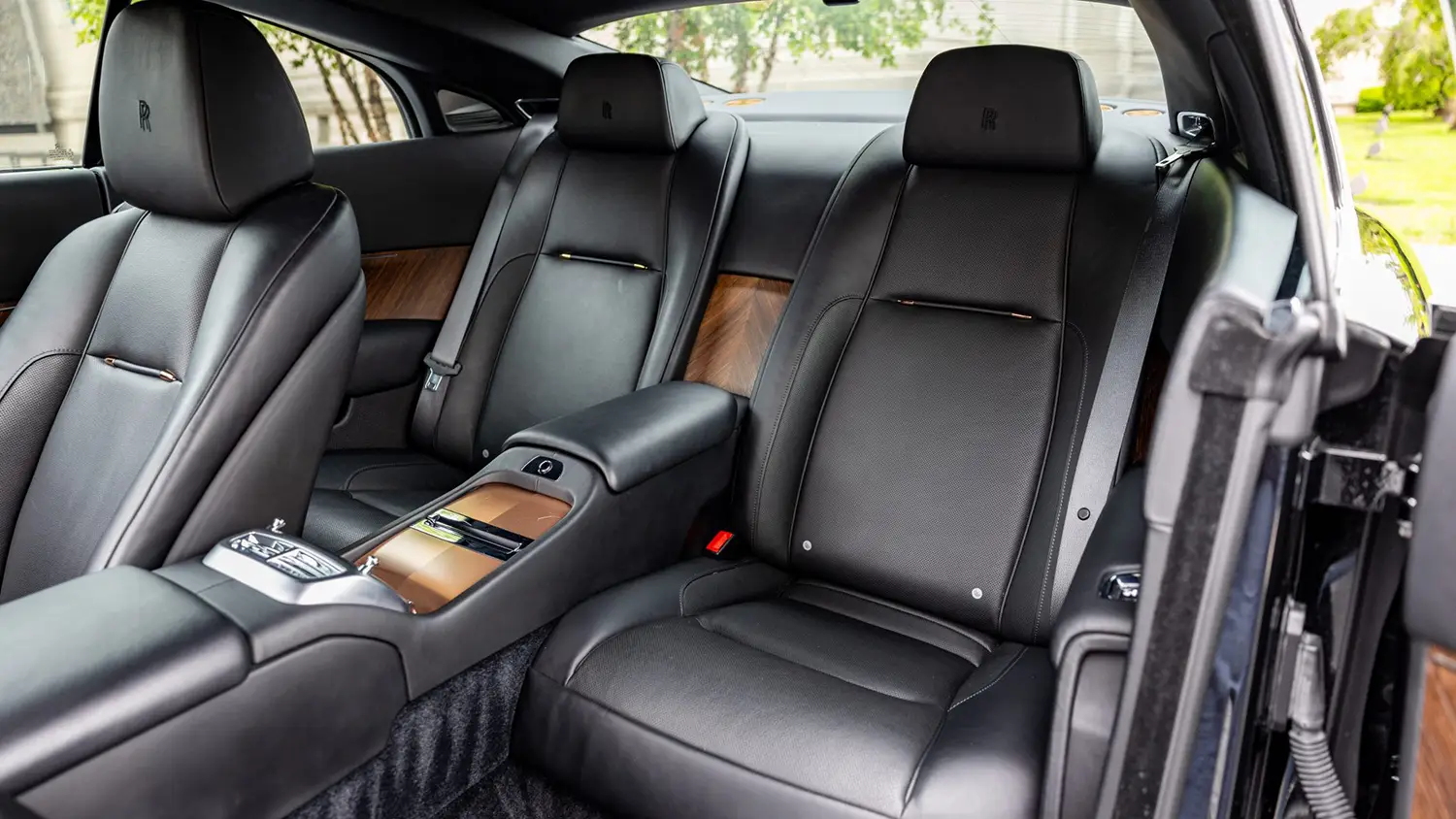 2016 Rolls-Royce Wraith Inspired by Music