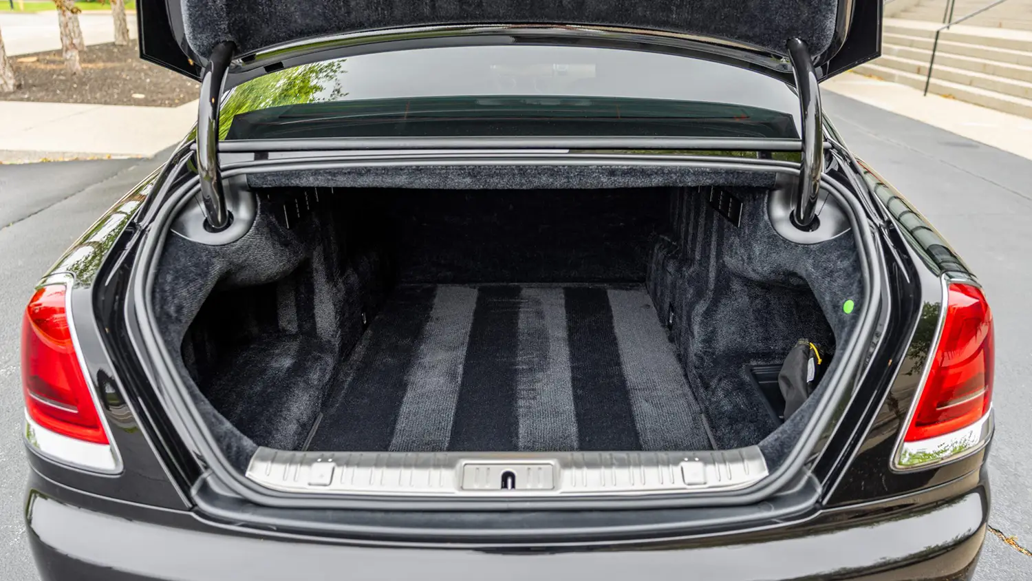 2016 Rolls-Royce Wraith Inspired by Music