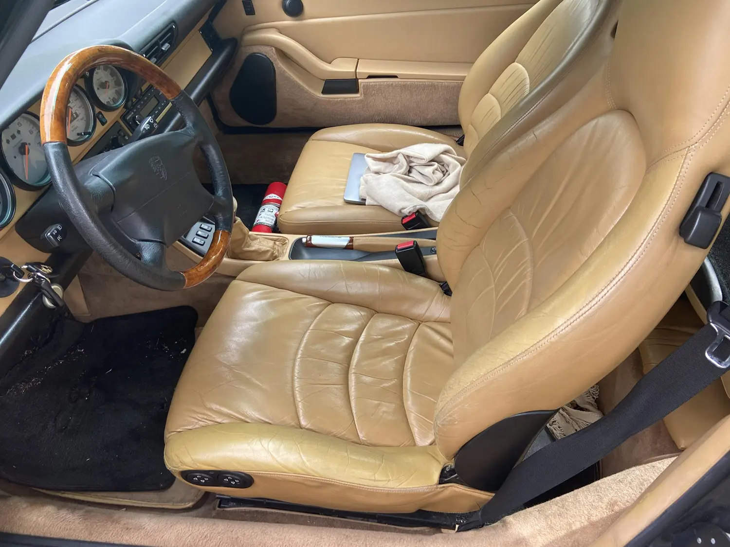 1997 Porsche 911 Carrera 4S