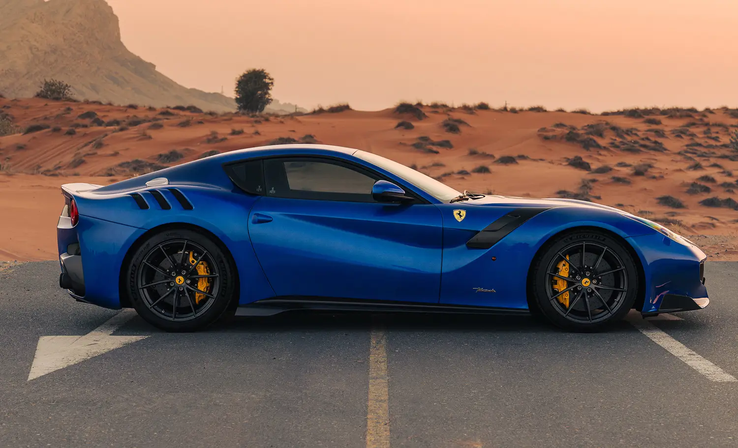2016 Ferrari F12tdf