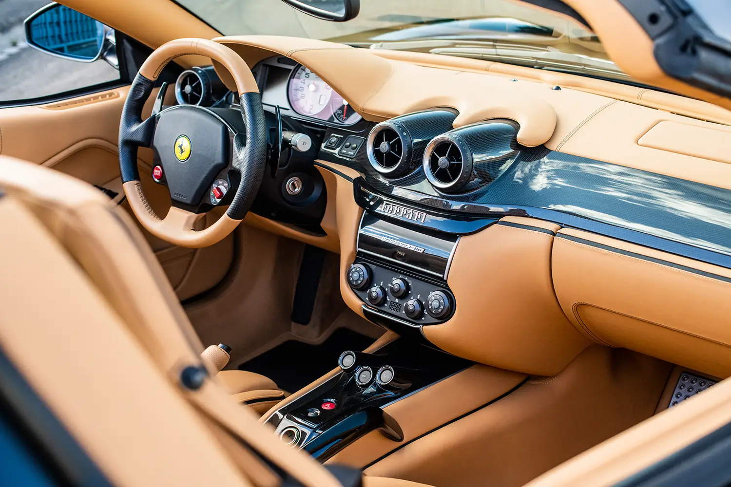 2011 Ferrari SA Aperta