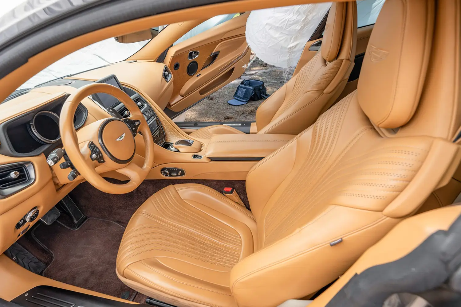 2017 Aston Martin DB11 Launch Edition