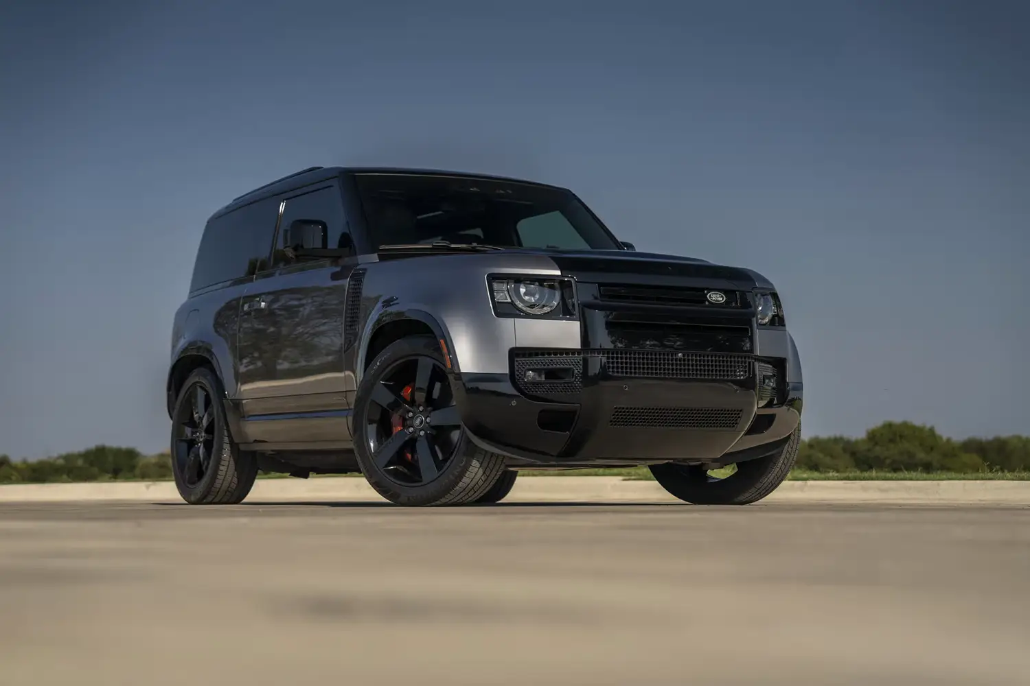 2023 Land Rover Defender 90 P400