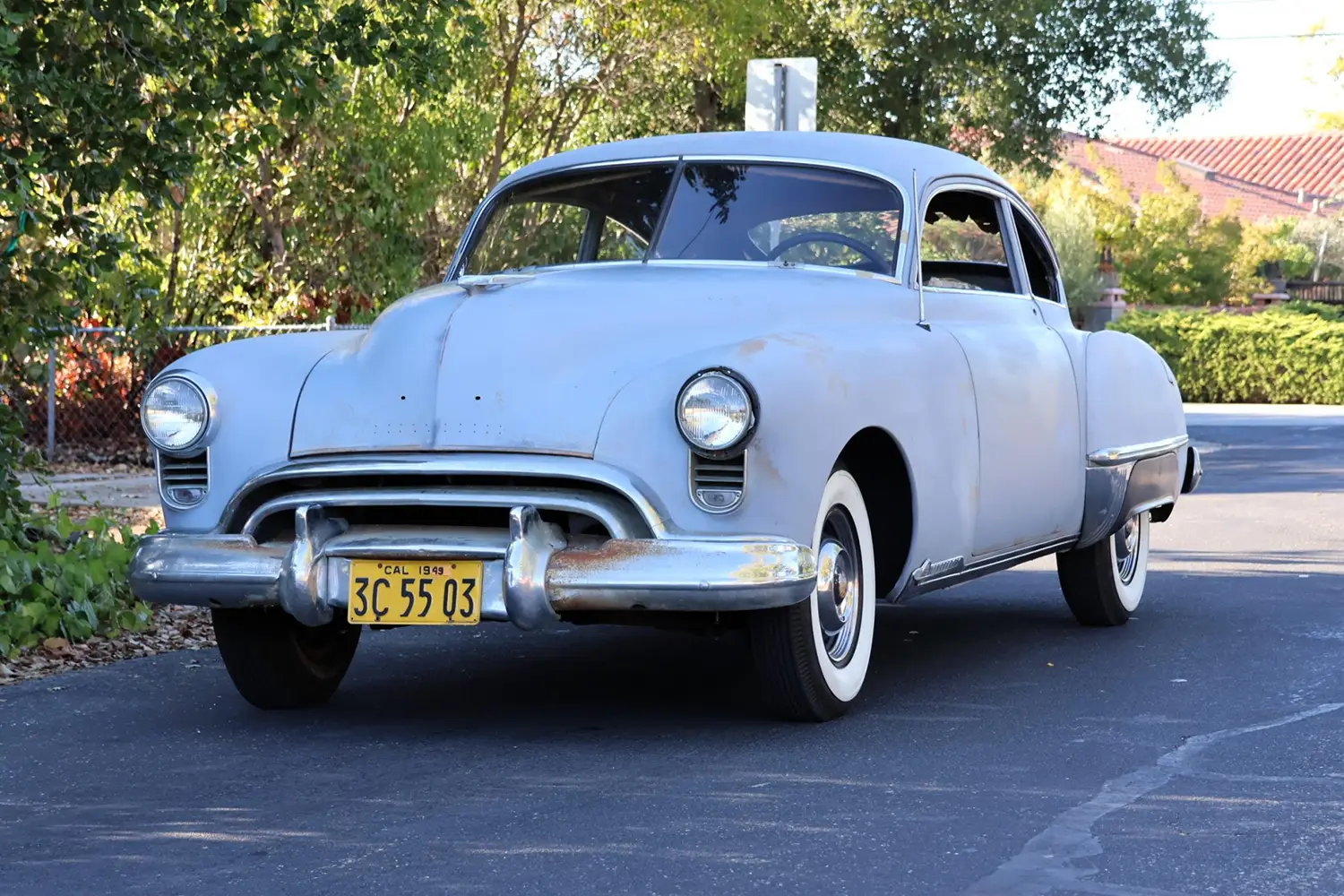 1949 Oldsmobile Futuramic Series 98 Club Sedan