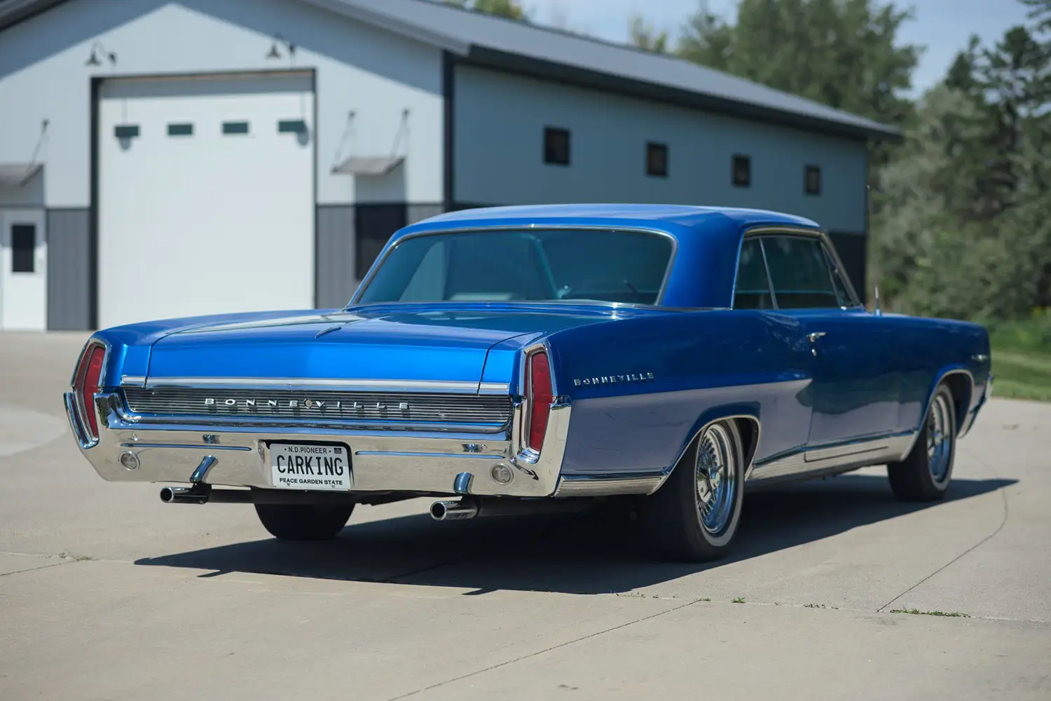 1964 Pontiac Bonneville Sport Coupe