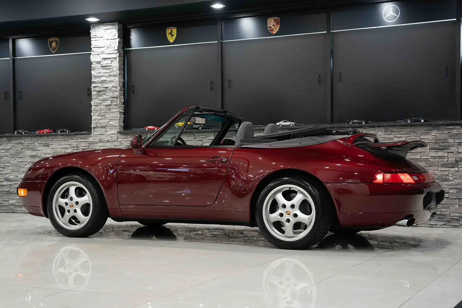 1998 Porsche 911 Carrera Cabriolet