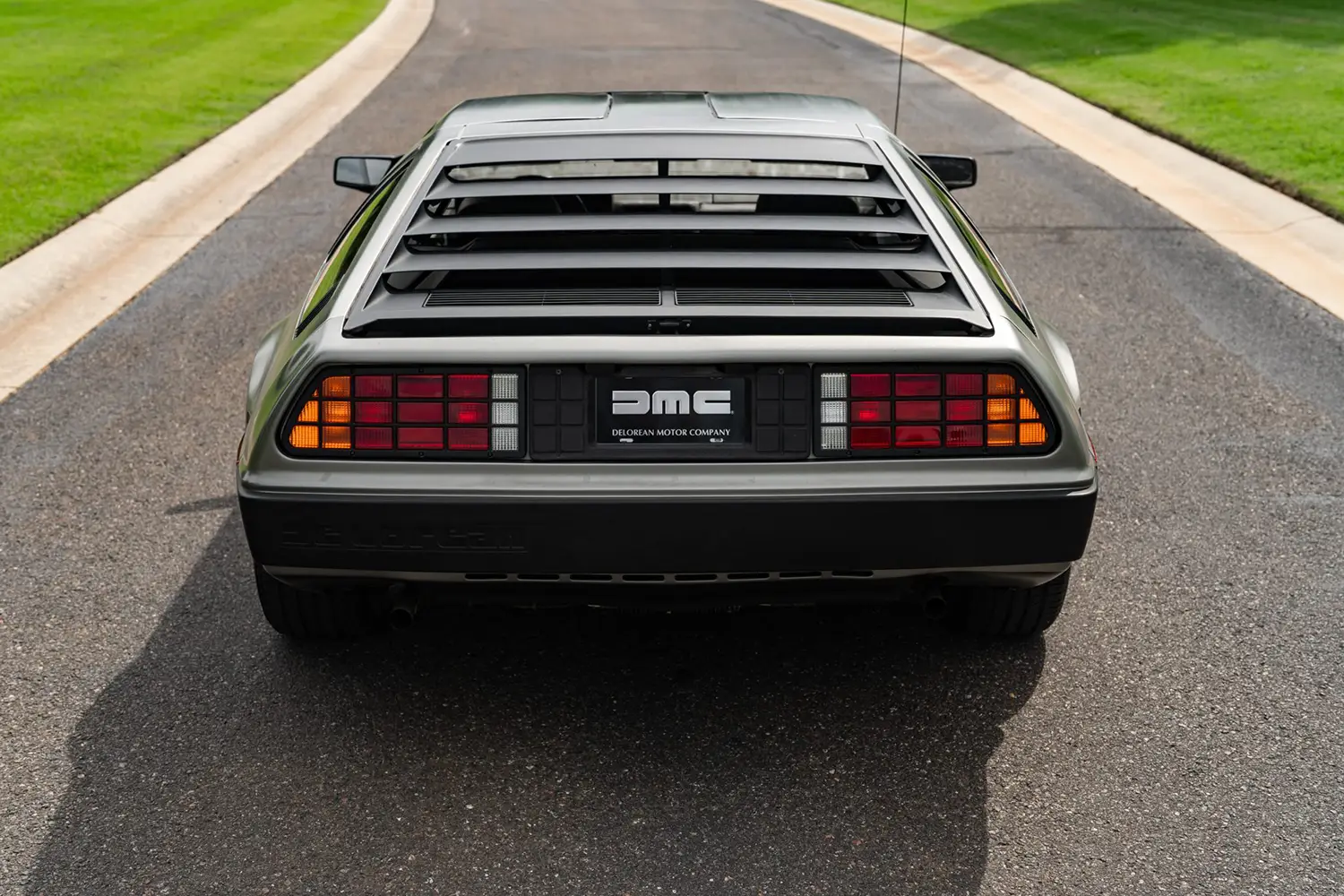 1981 DeLorean DMC-12