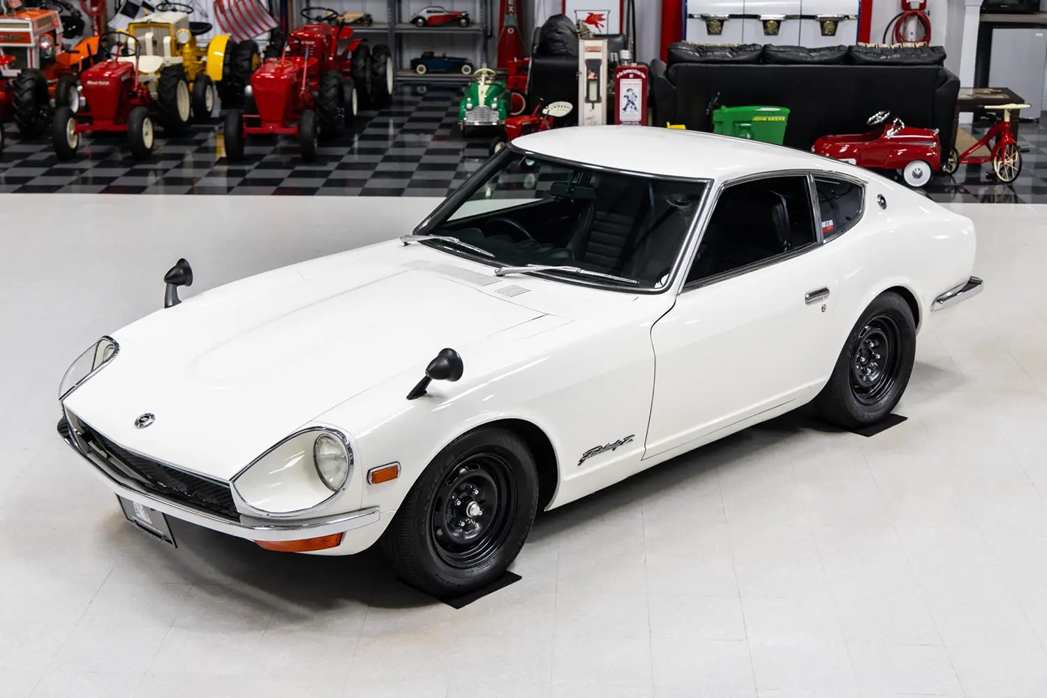 1971 Nissan Fairlady Z 5-Speed