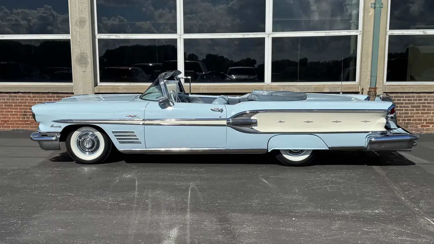 1958 Pontiac Bonneville Convertible