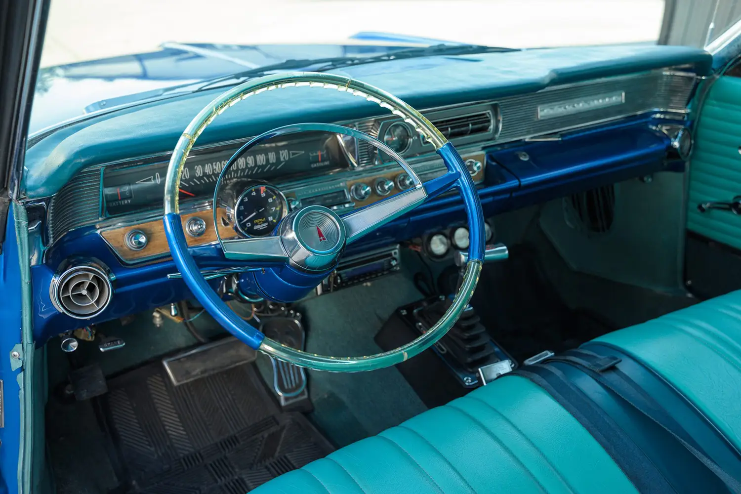1964 Pontiac Bonneville Sport Coupe