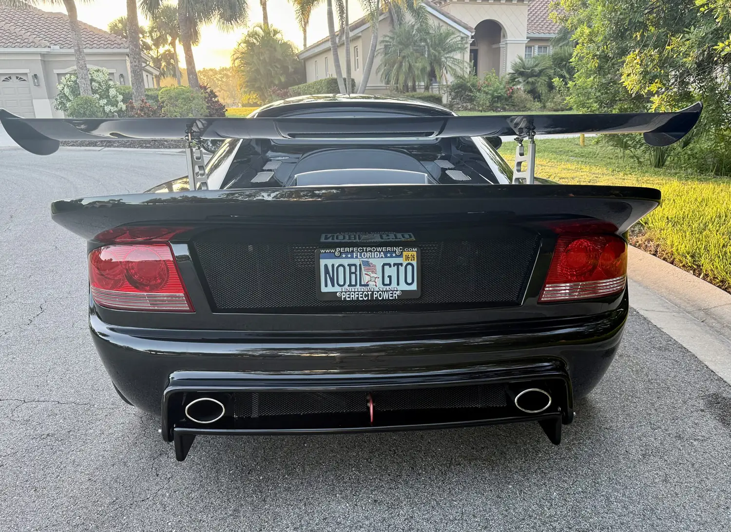 2004 Noble M12 GTO 3R