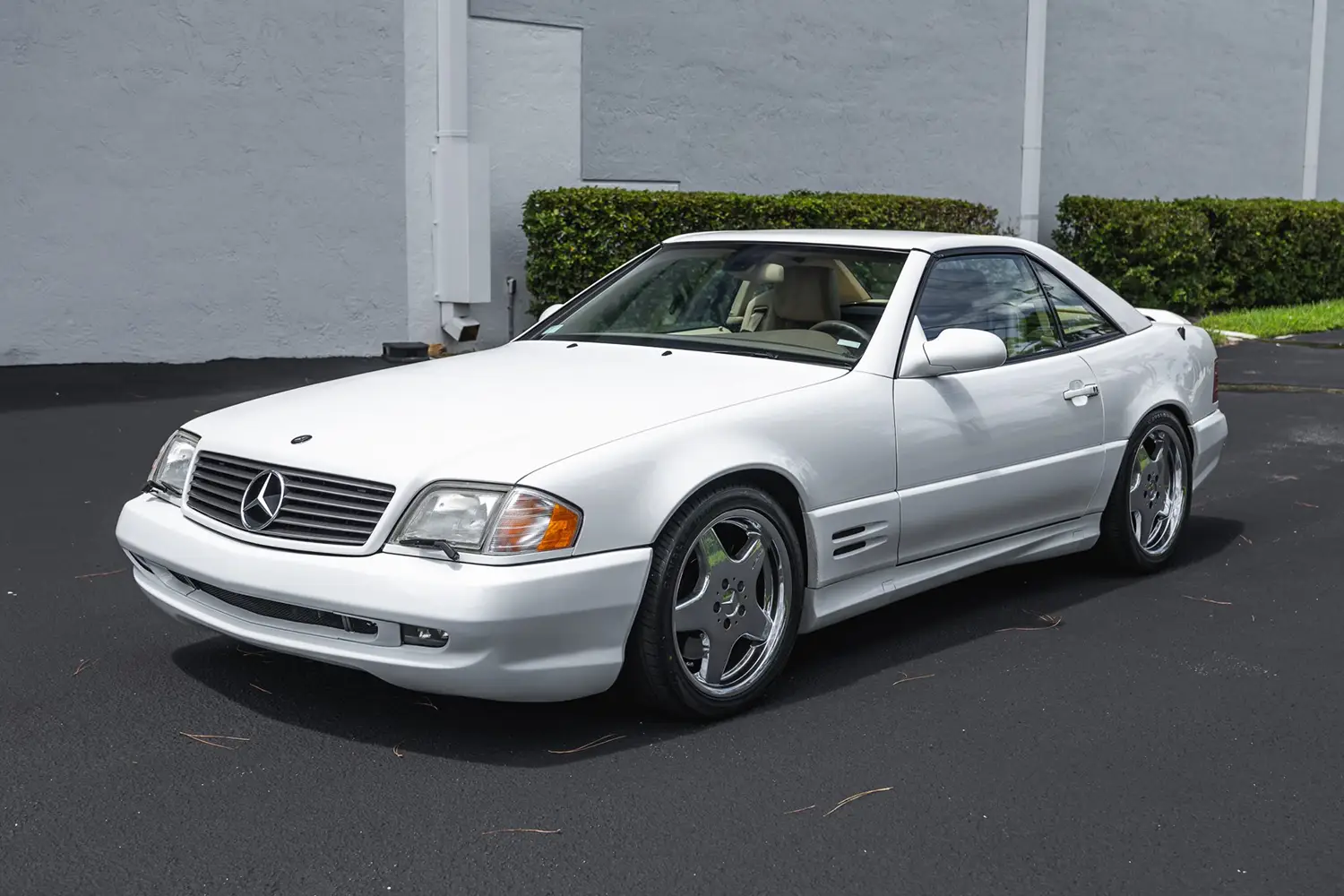 2001 Mercedes-Benz SL500