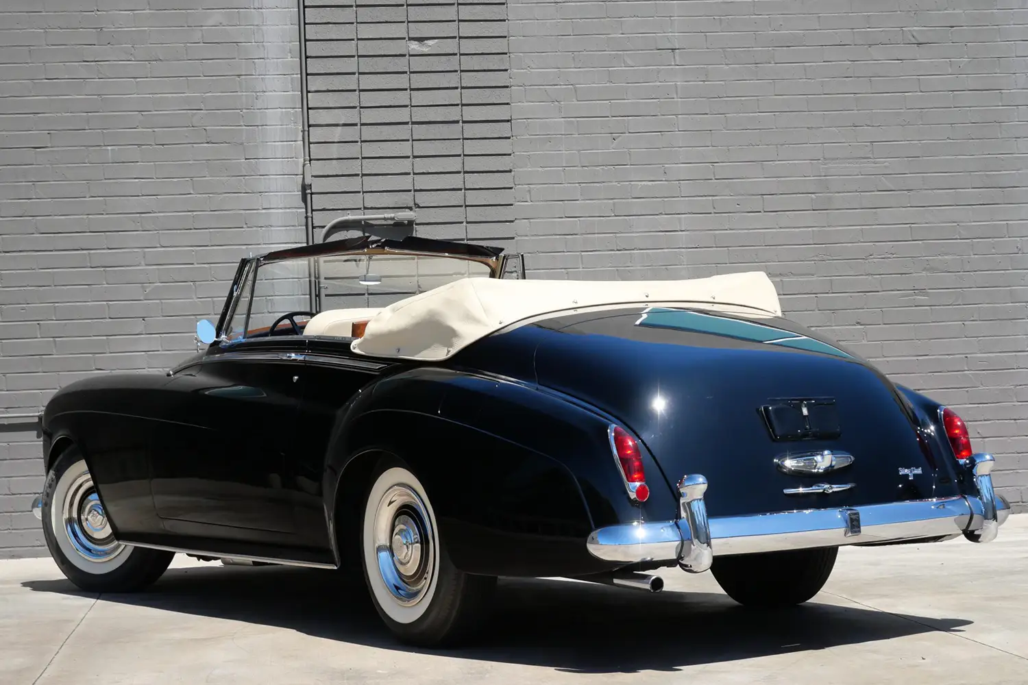 1963 Rolls-Royce Silver Cloud III Drophead Coupe