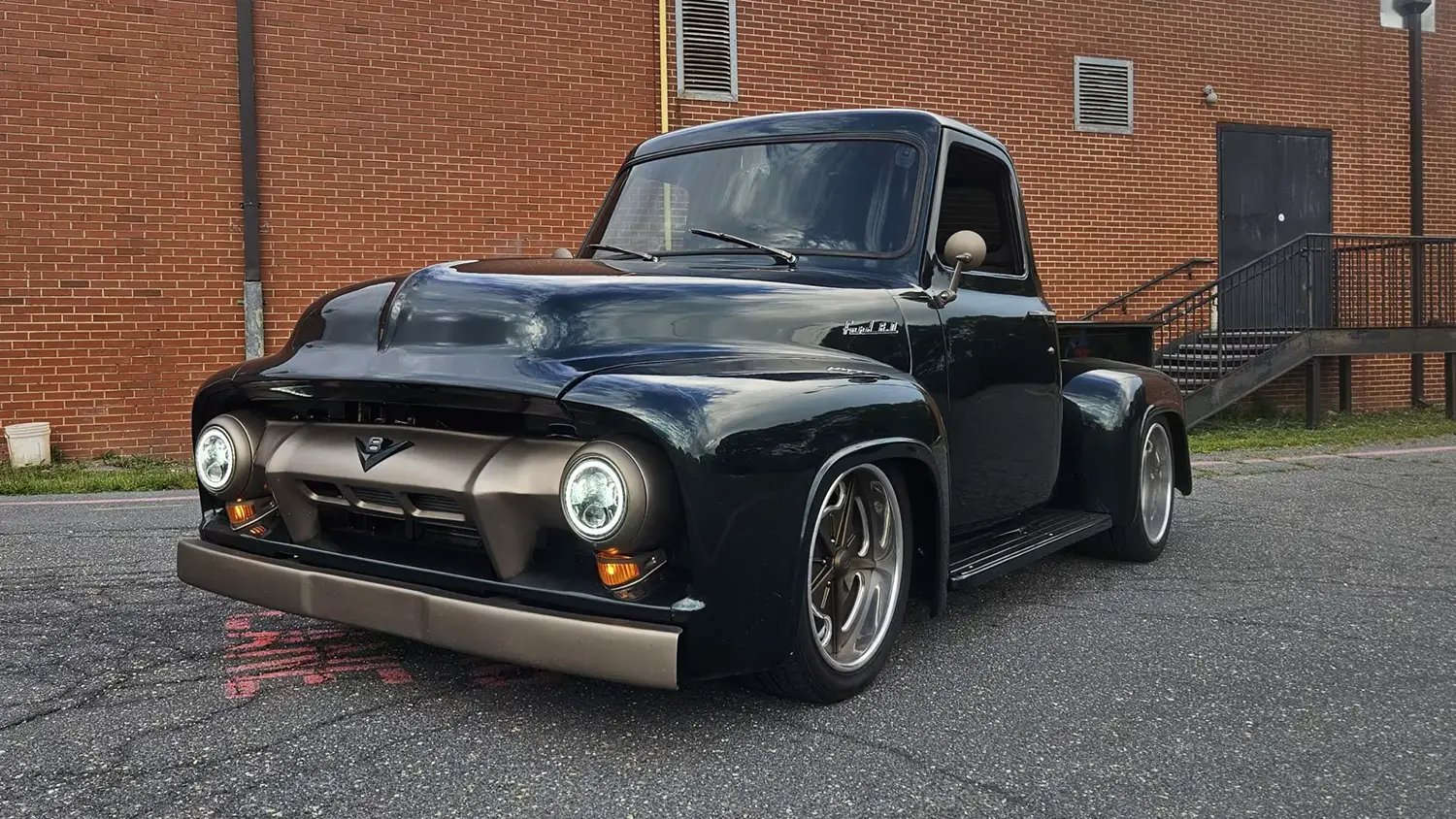 1954 Ford F-100 Custom Pickup