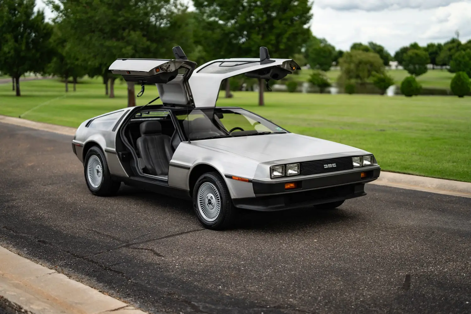 1981 DeLorean DMC-12