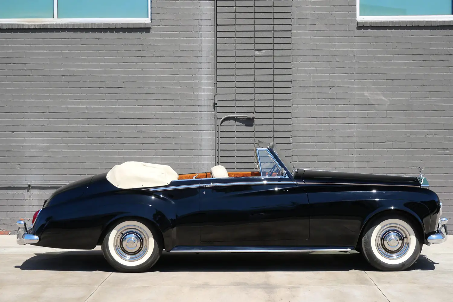 1963 Rolls-Royce Silver Cloud III Drophead Coupe