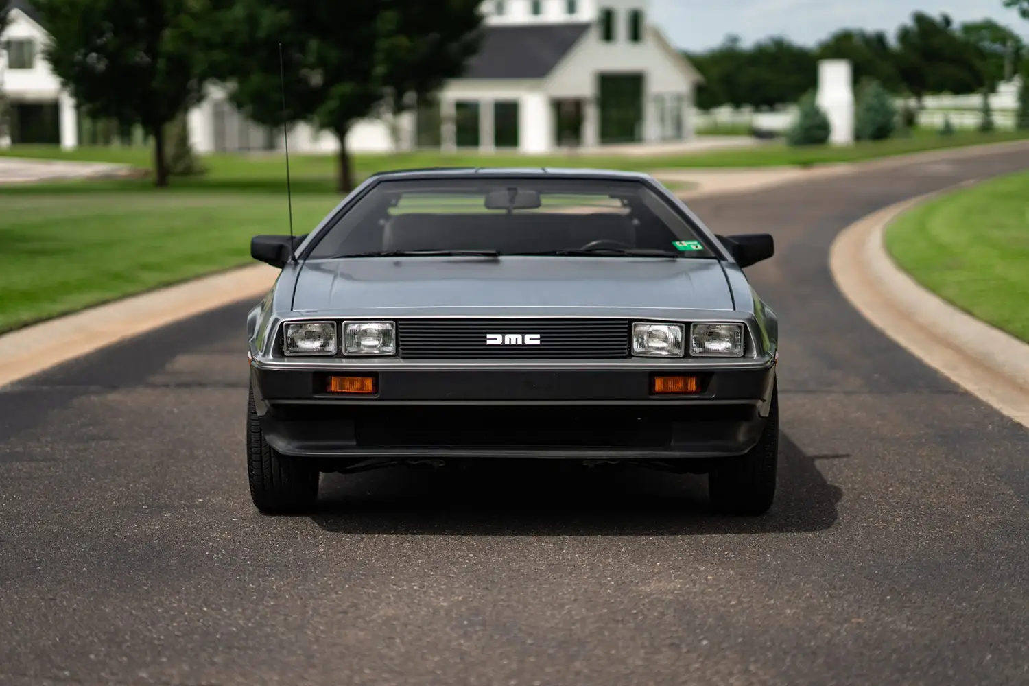 1981 DeLorean DMC-12