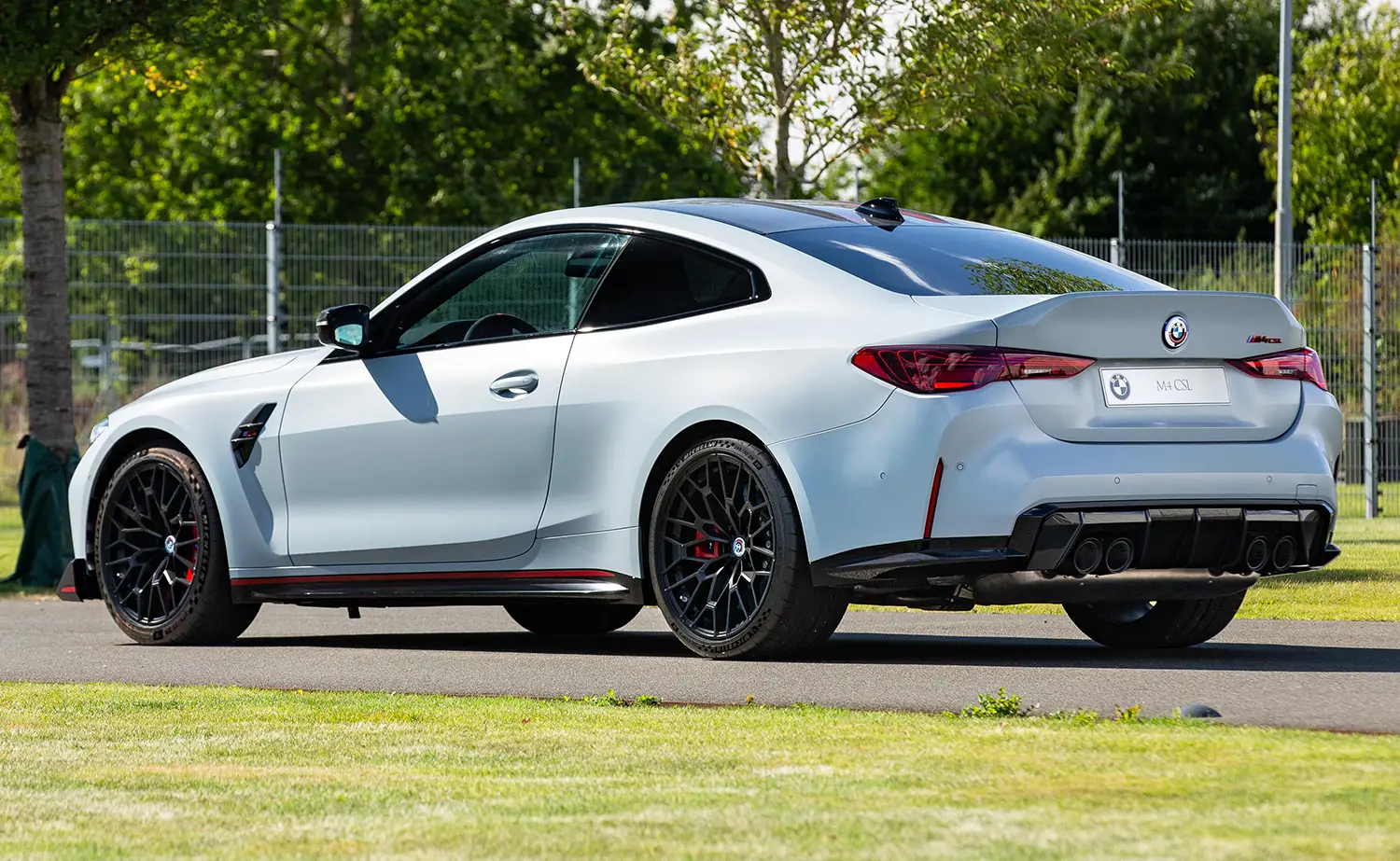 2023 BMW M4 CSL