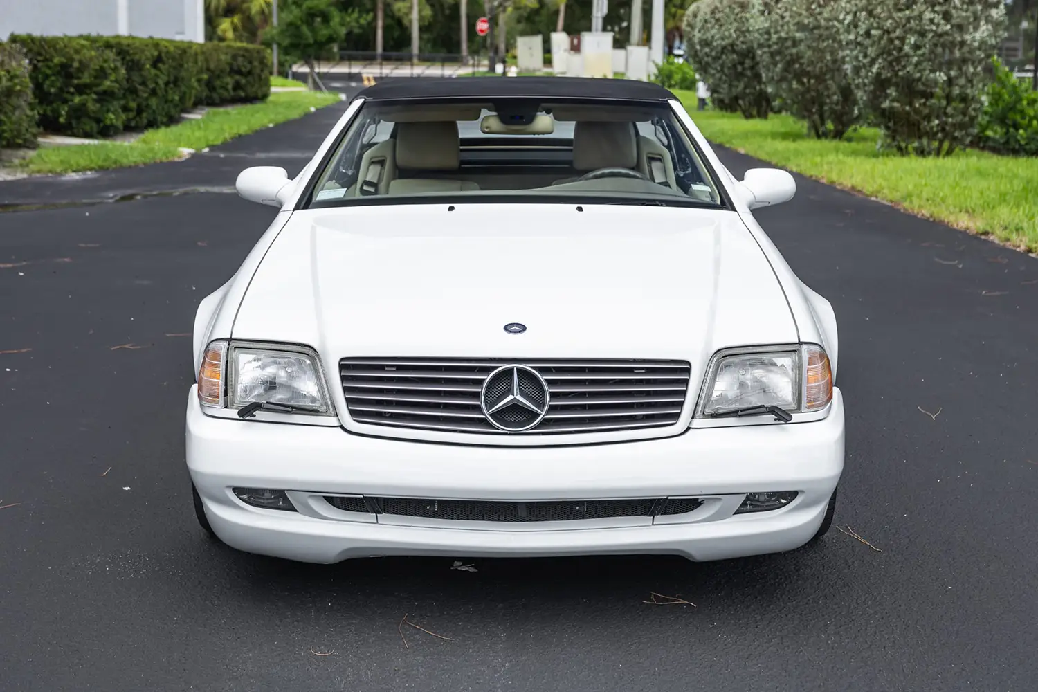 2001 Mercedes-Benz SL500