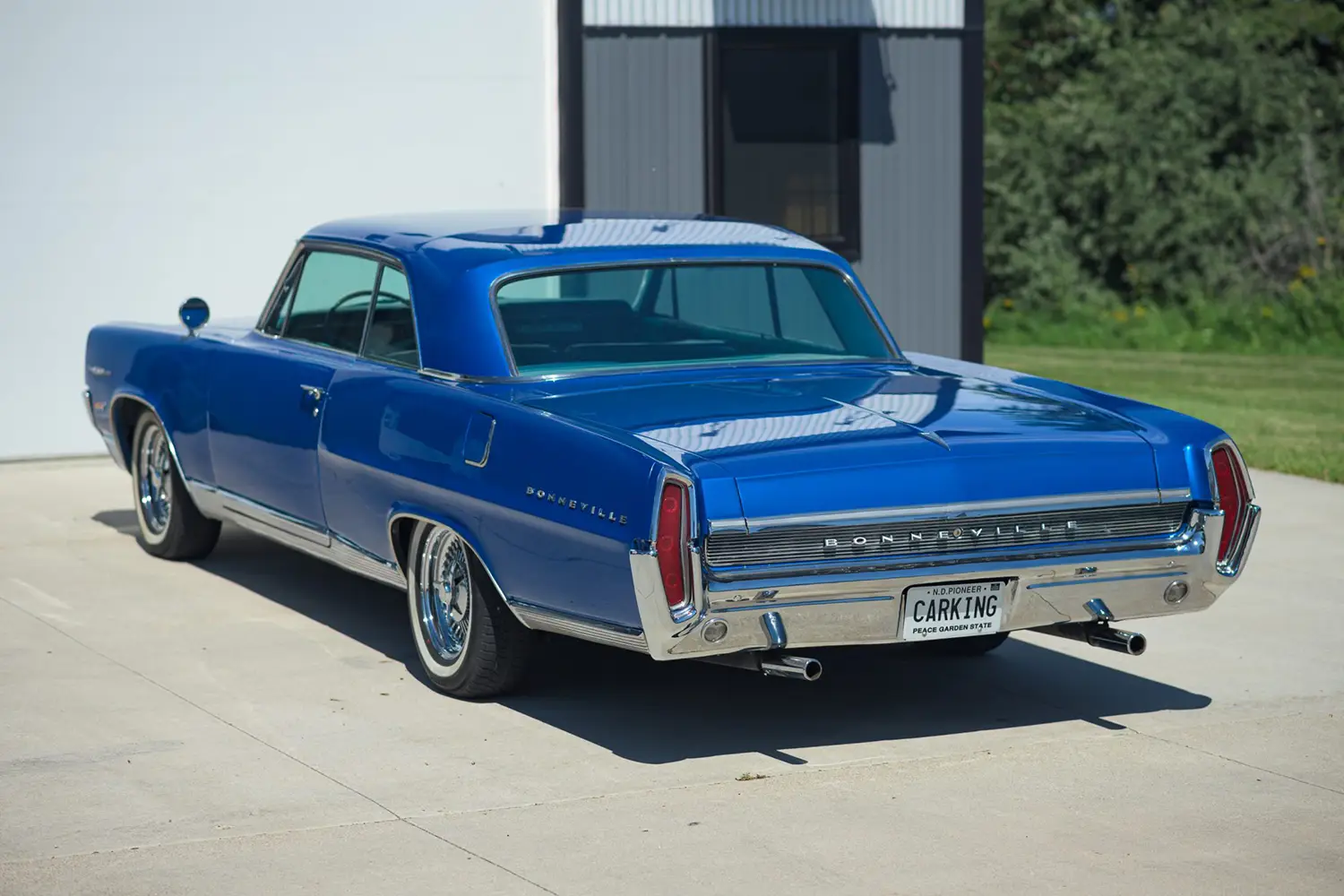 1964 Pontiac Bonneville Sport Coupe