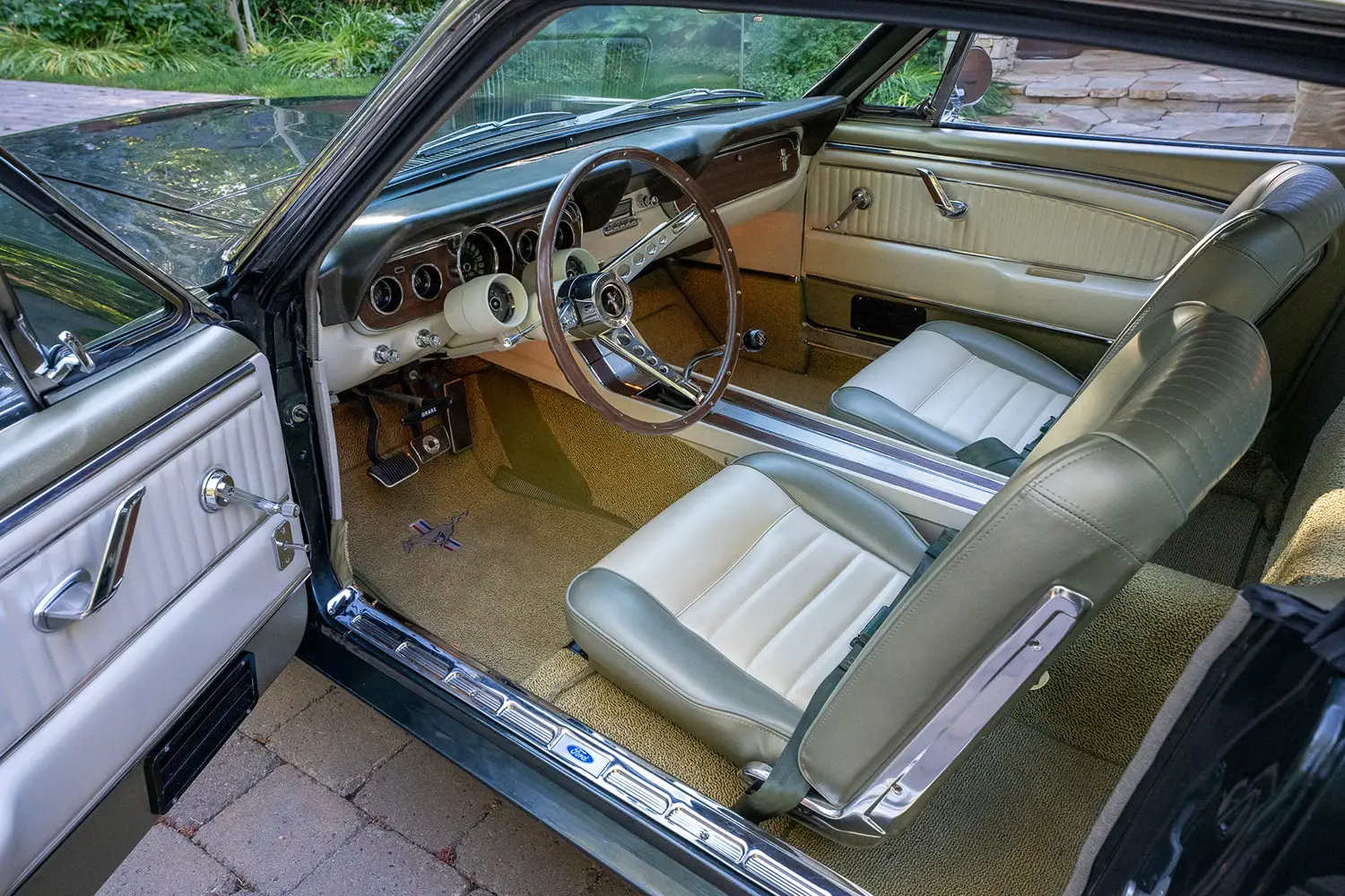1966 Ford Mustang Fastback GT 289