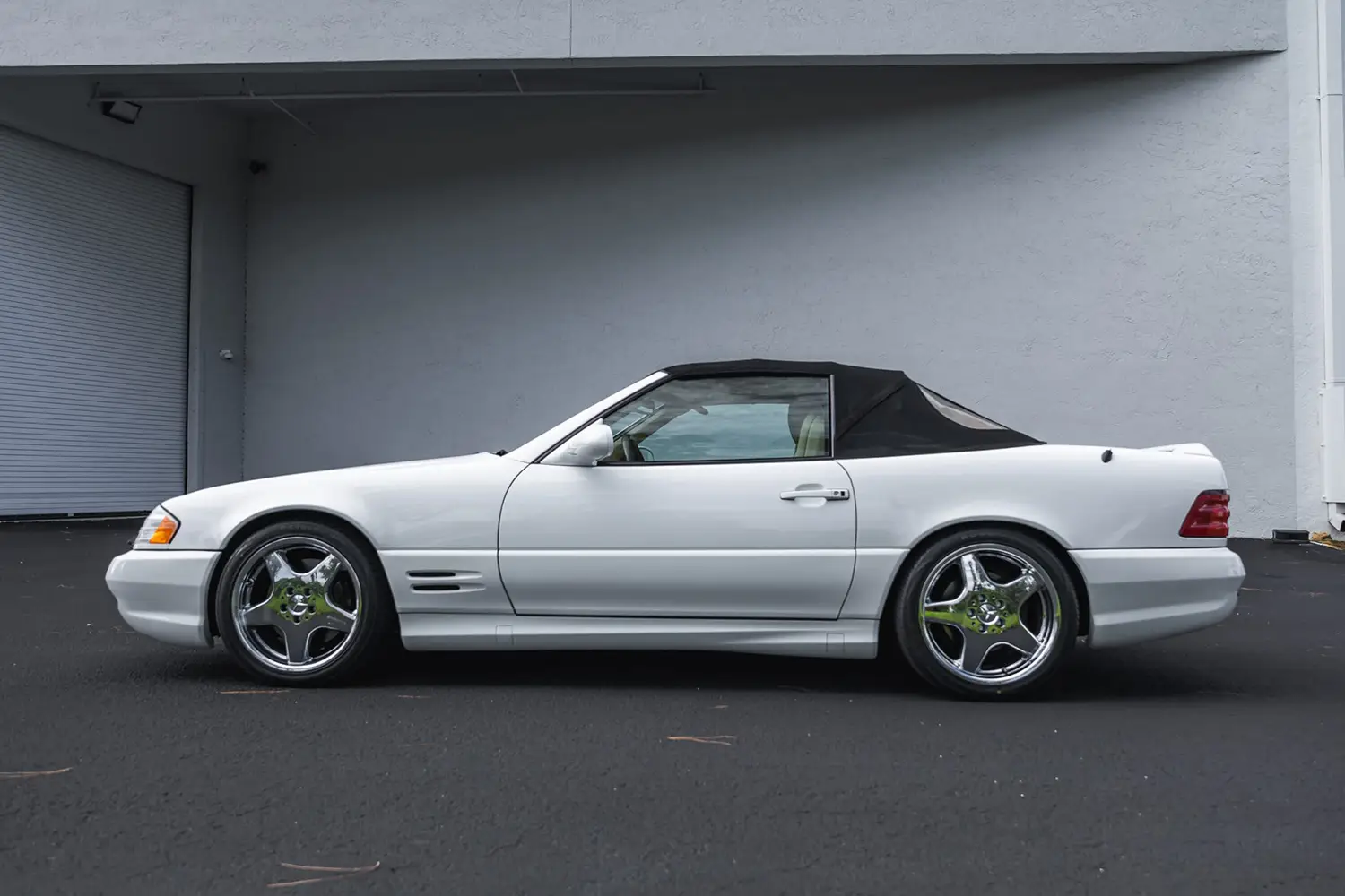 2001 Mercedes-Benz SL500