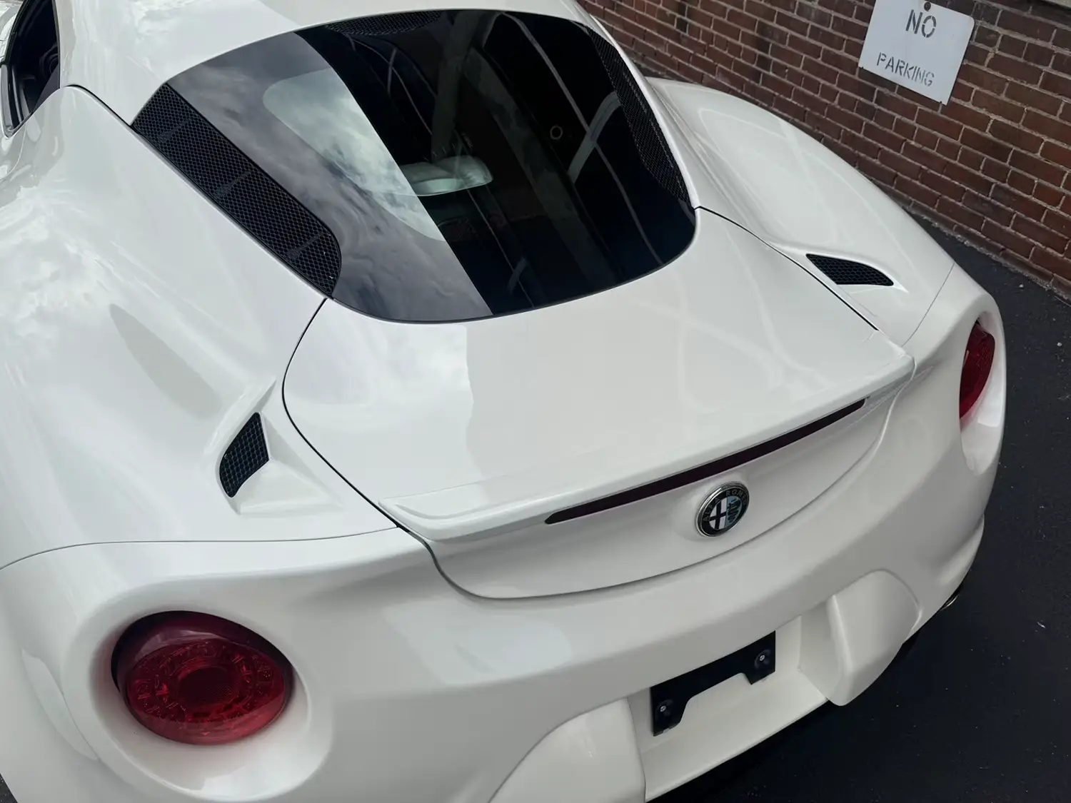 2015 Alfa Romeo 4C Coupe
