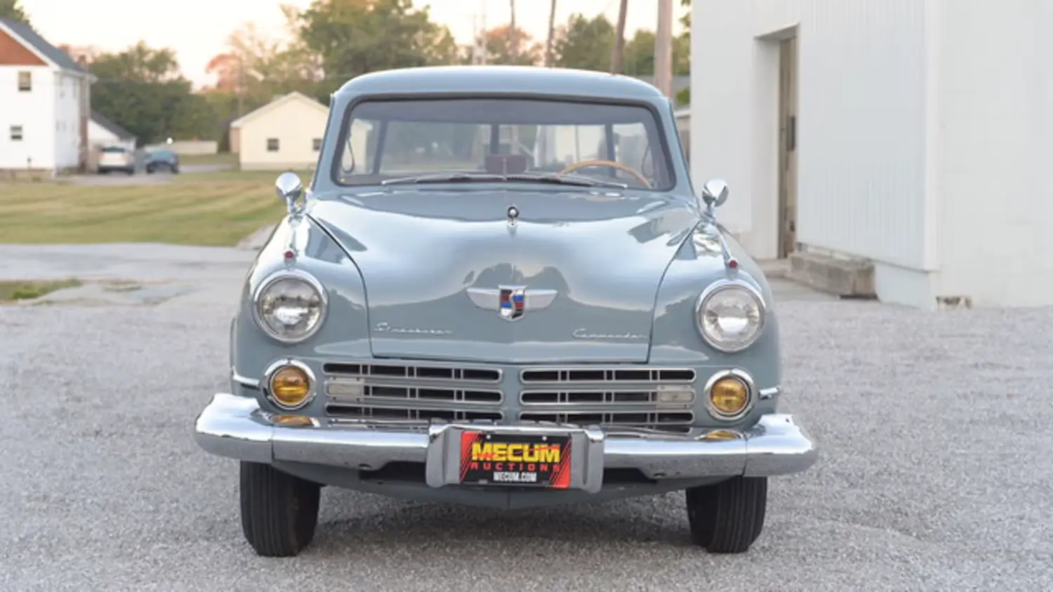 1947 Studebaker Commander Deluxe Starlight Coupe