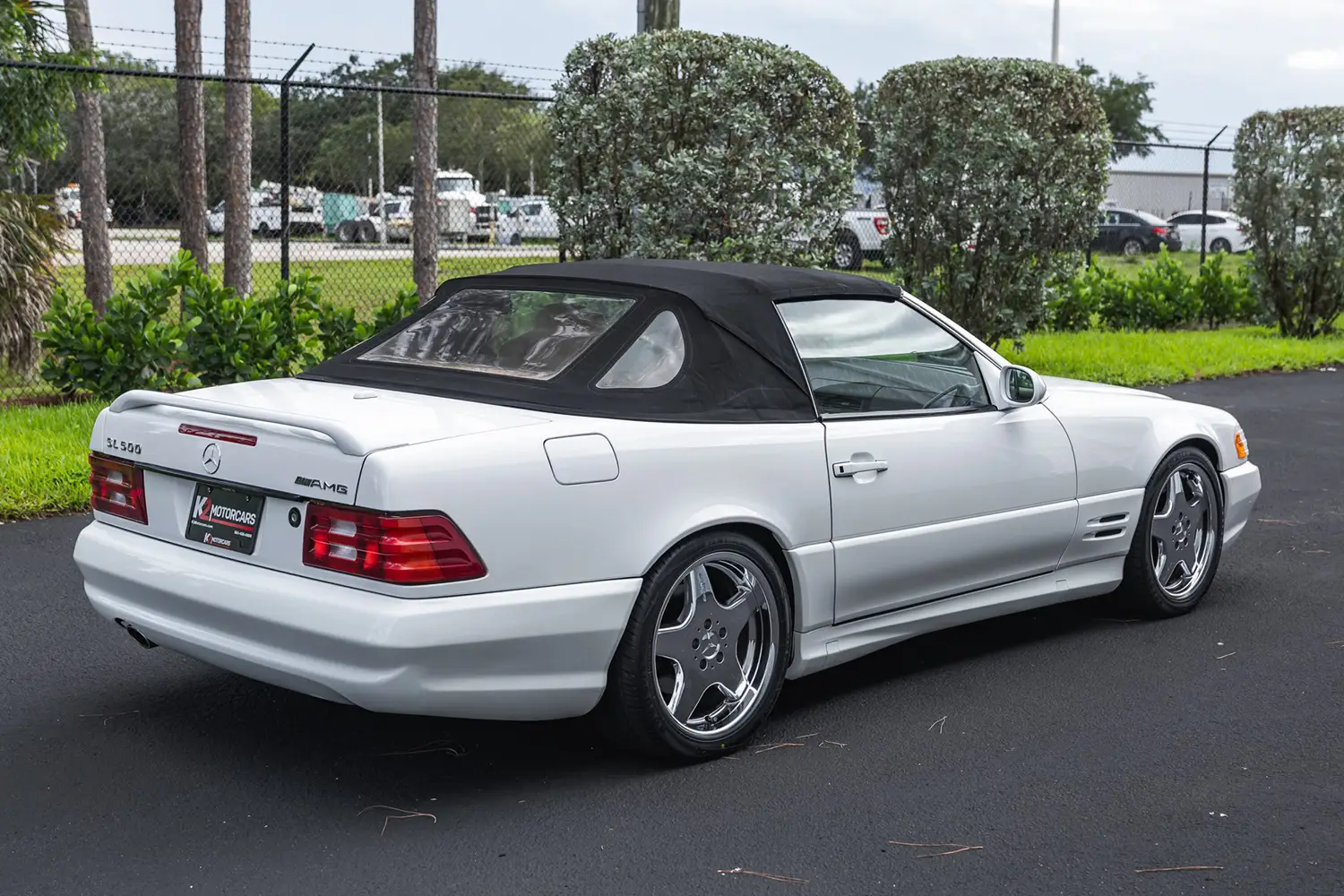 2001 Mercedes-Benz SL500