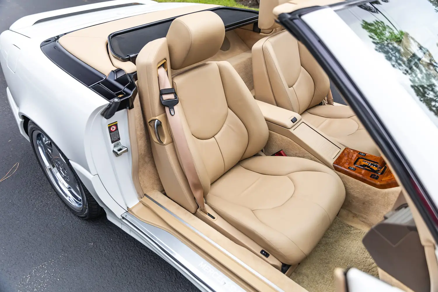 2001 Mercedes-Benz SL500