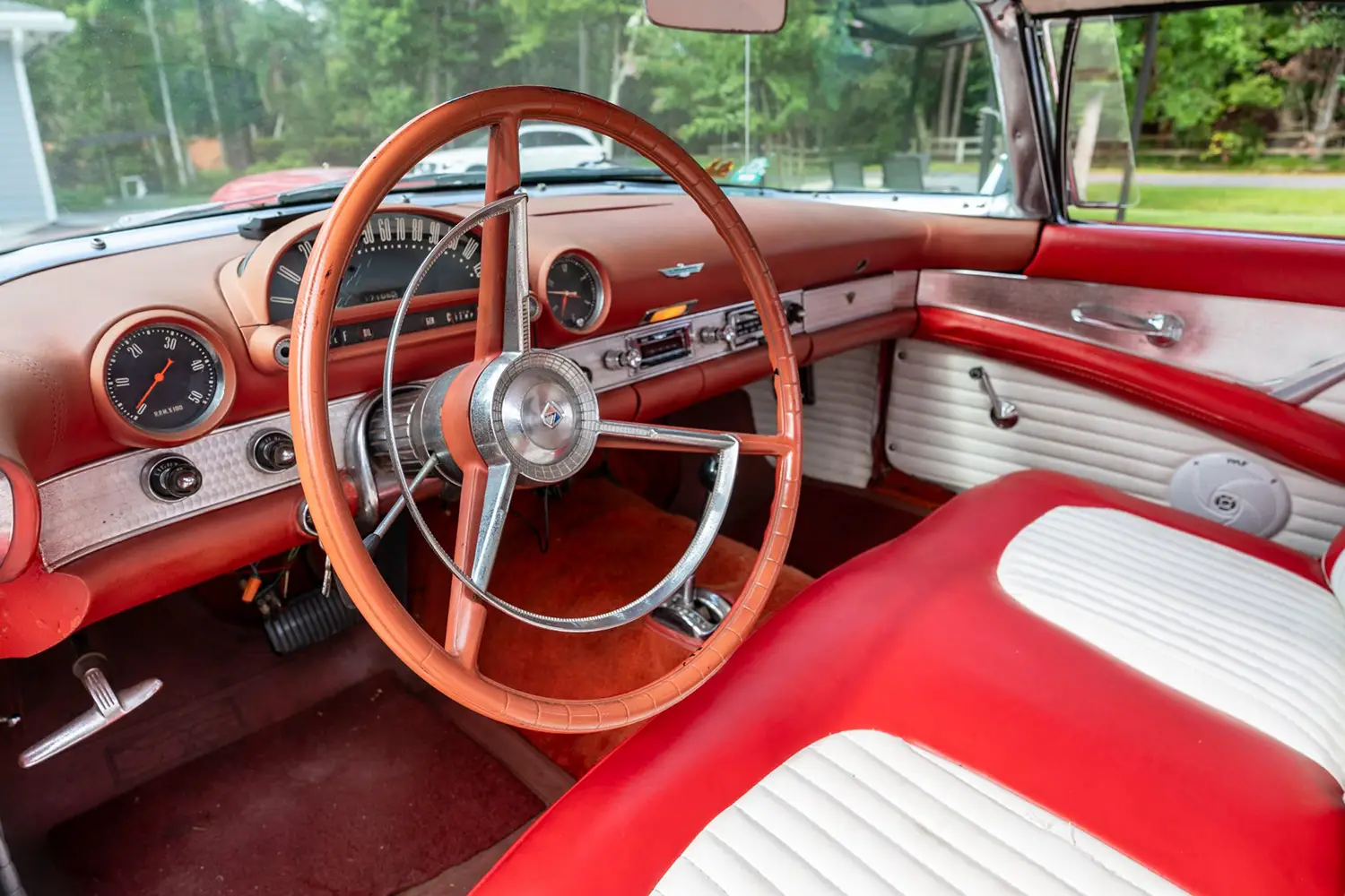 1956 Ford Thunderbird
