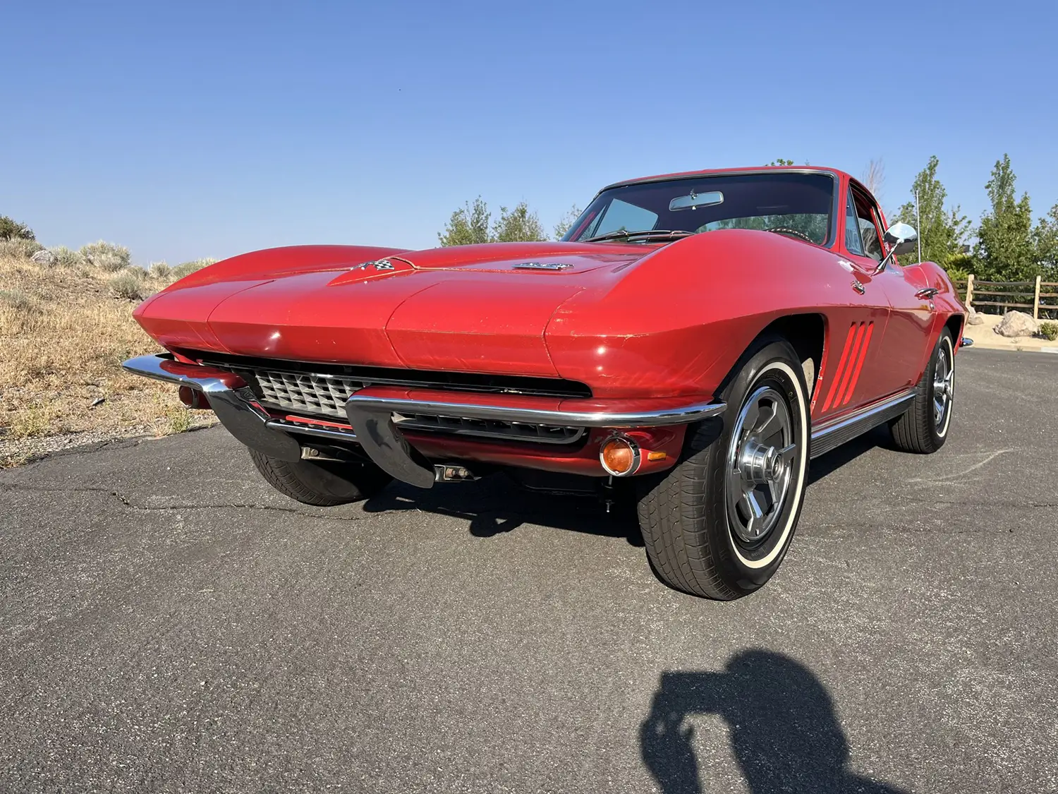 1966 Chevrolet Corvette coupe 327/300