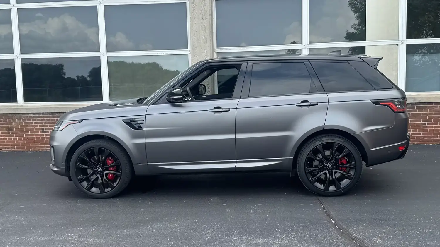 2021 Land Rover Range Rover Sport HST