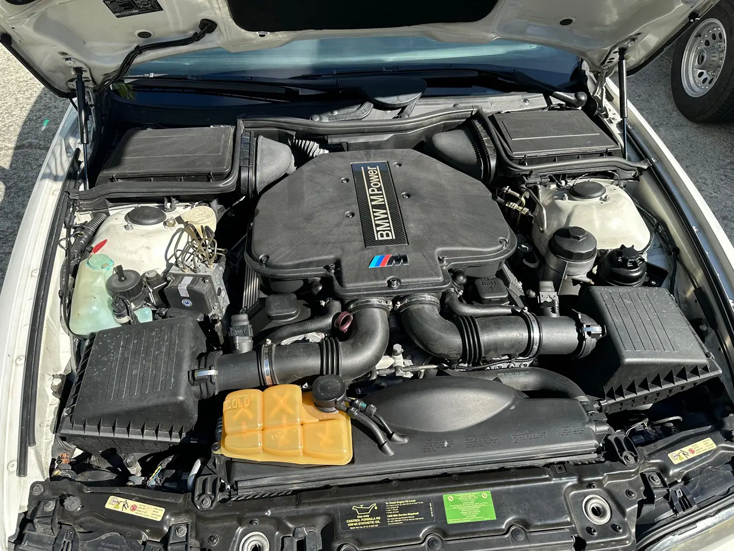 2000 BMW M5 Alpine White