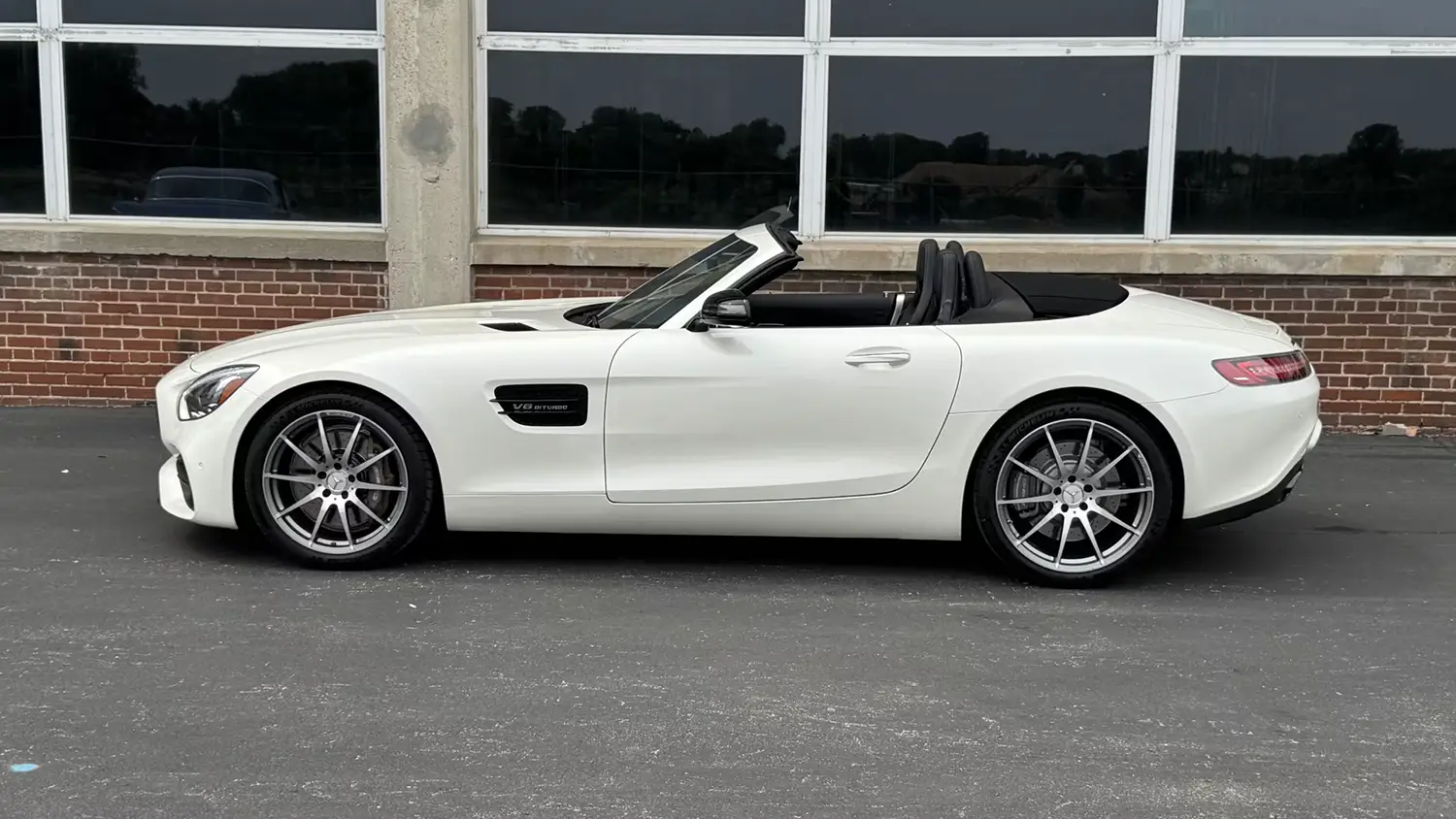 2018 Mercedes-Benz AMG GT Roadster