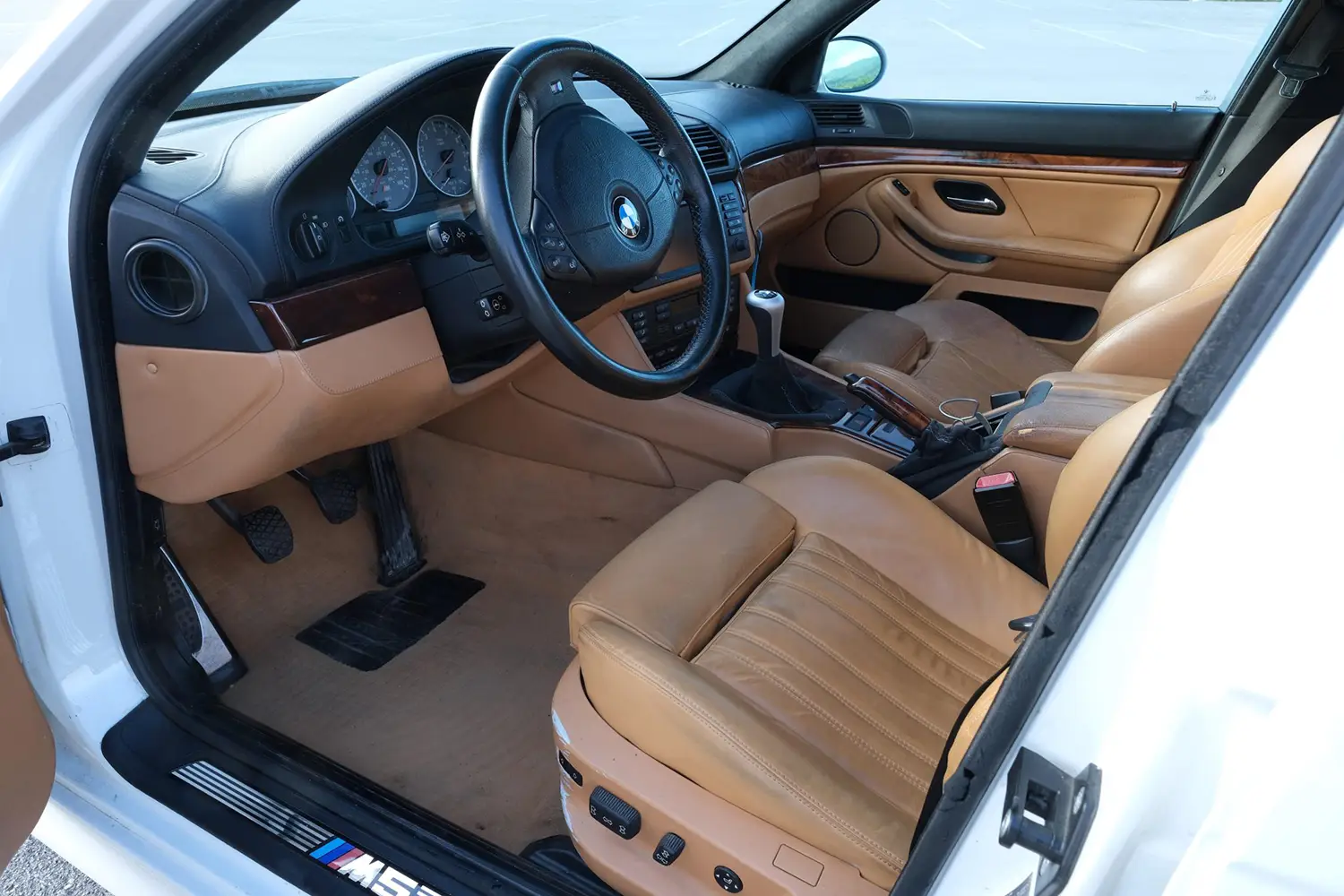 2000 BMW M5 Alpine White