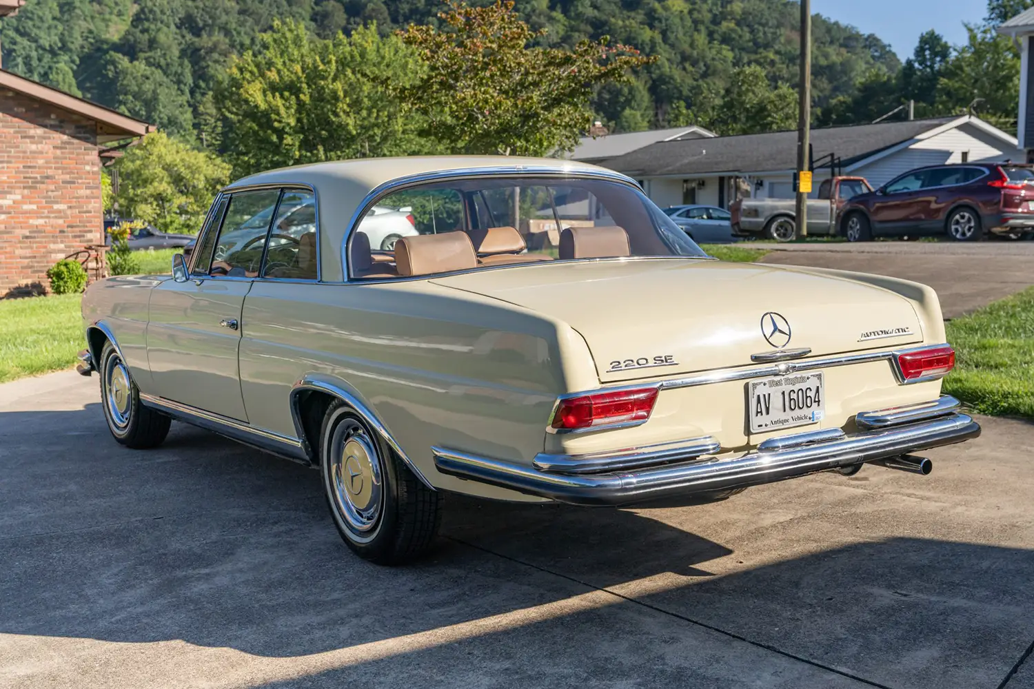 1965 Mercedes-Benz 220SEb Coupe