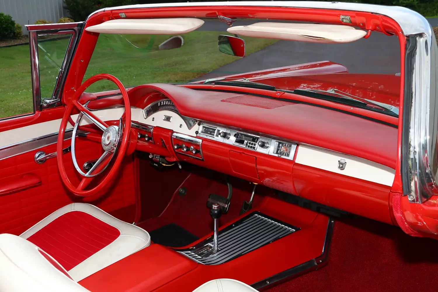 1957 Ford Fairlane Sunliner