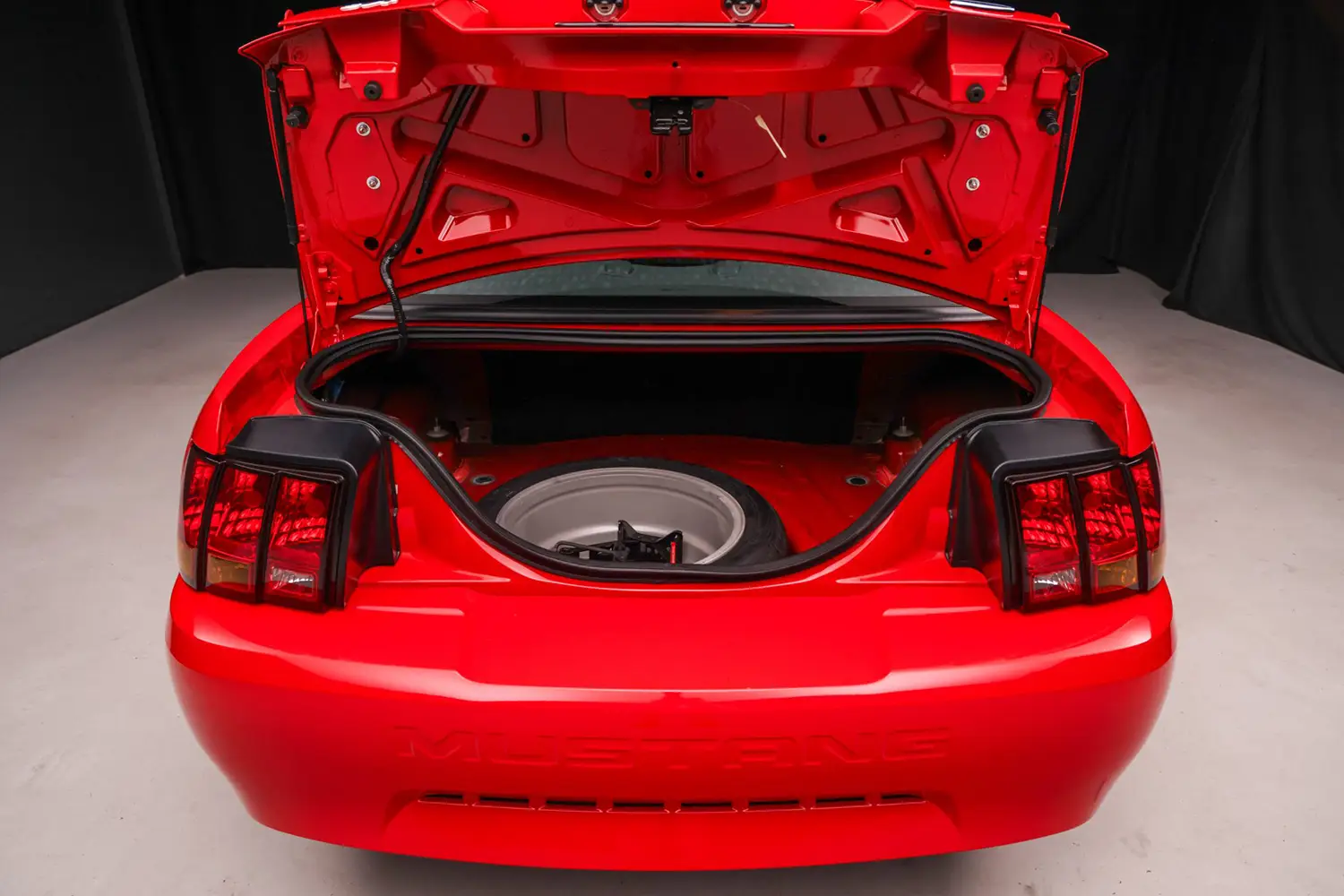 2000 Ford Mustang SVT Cobra R