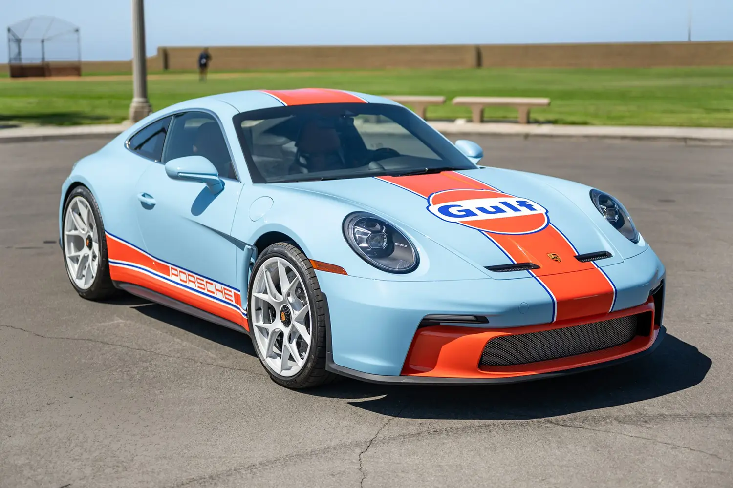 2024 Porsche 911 S/T Heritage Design