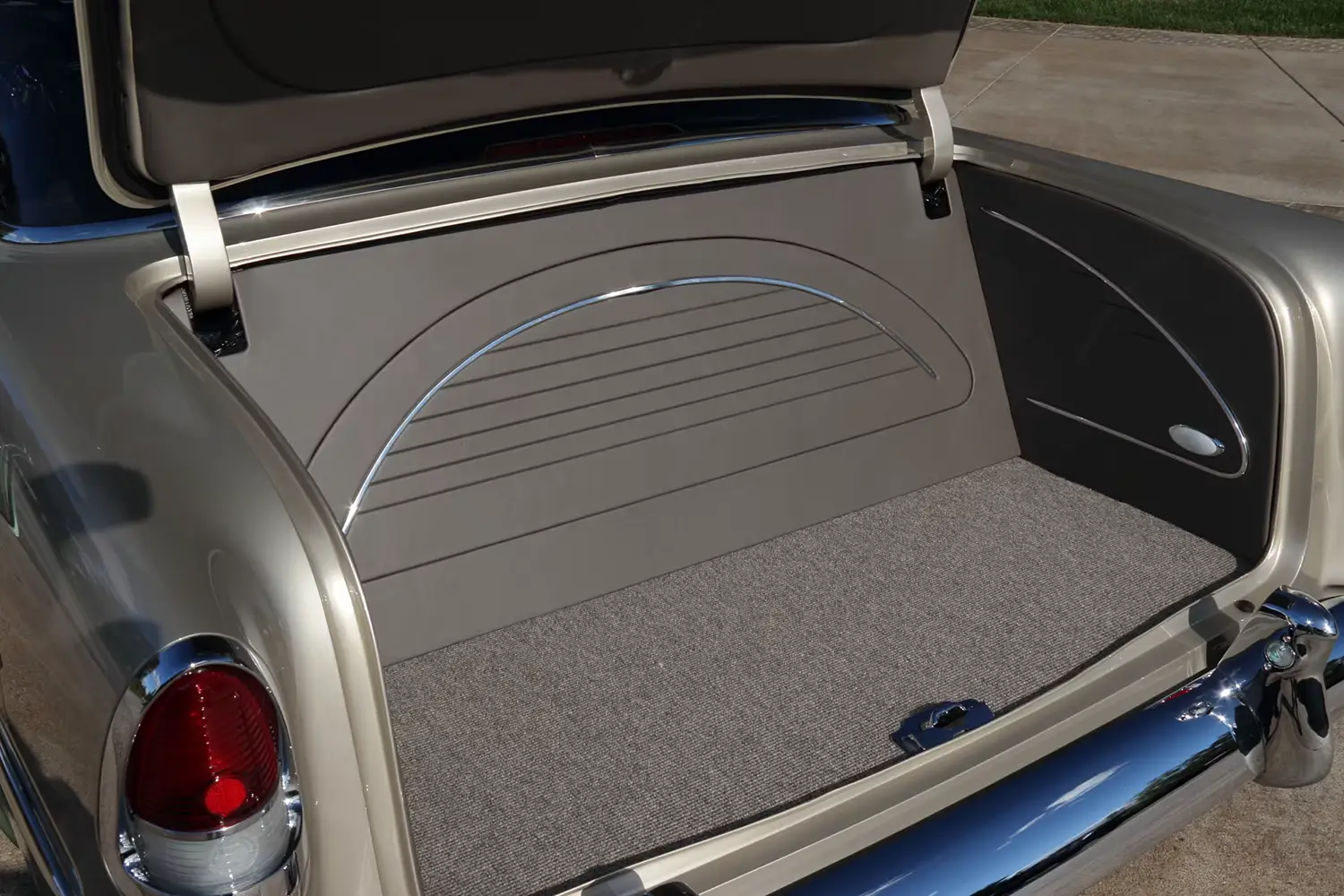 1955 Chevrolet 210 Custom Sedan
