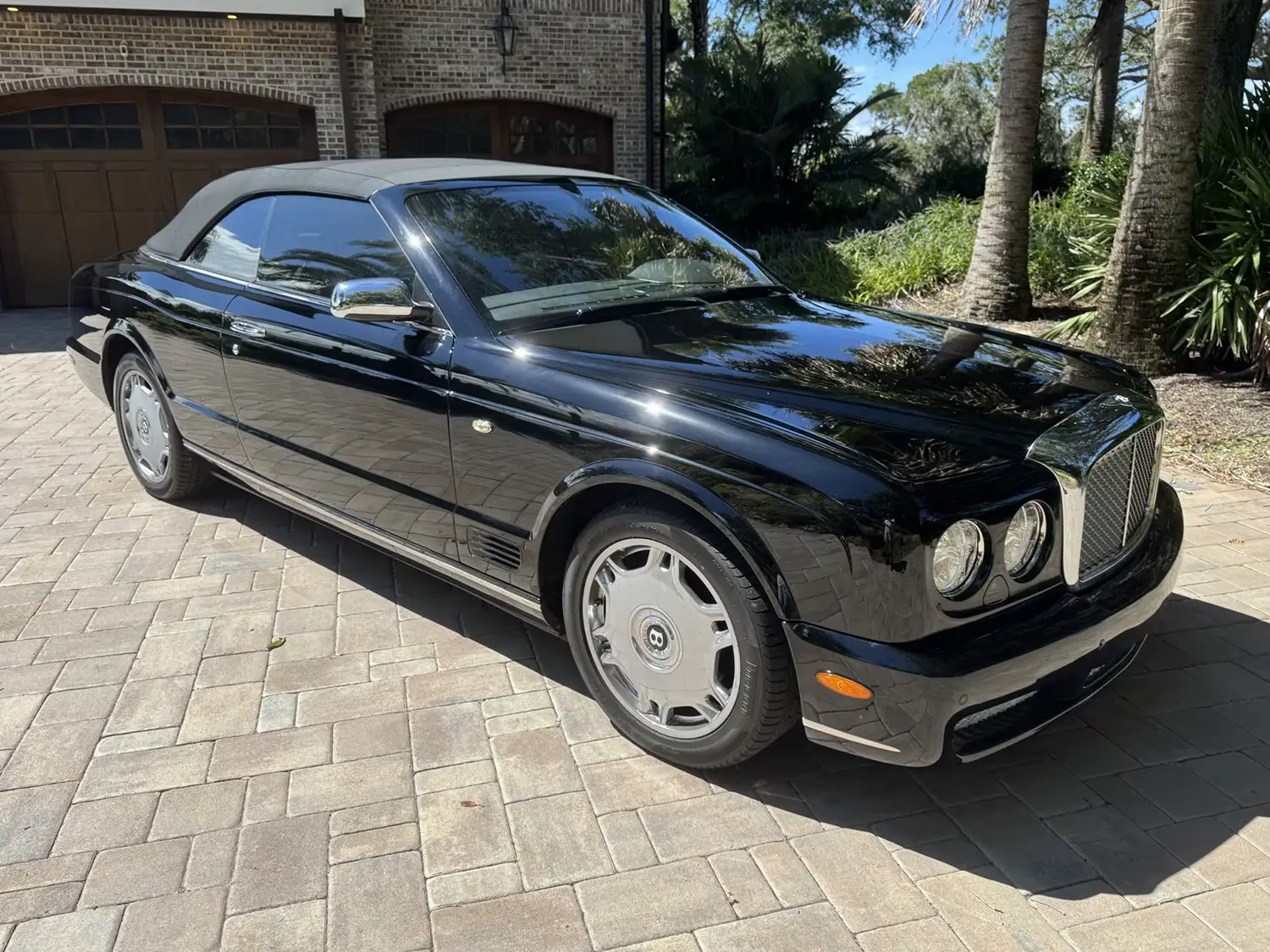 2009 Bentley Azure Convertible