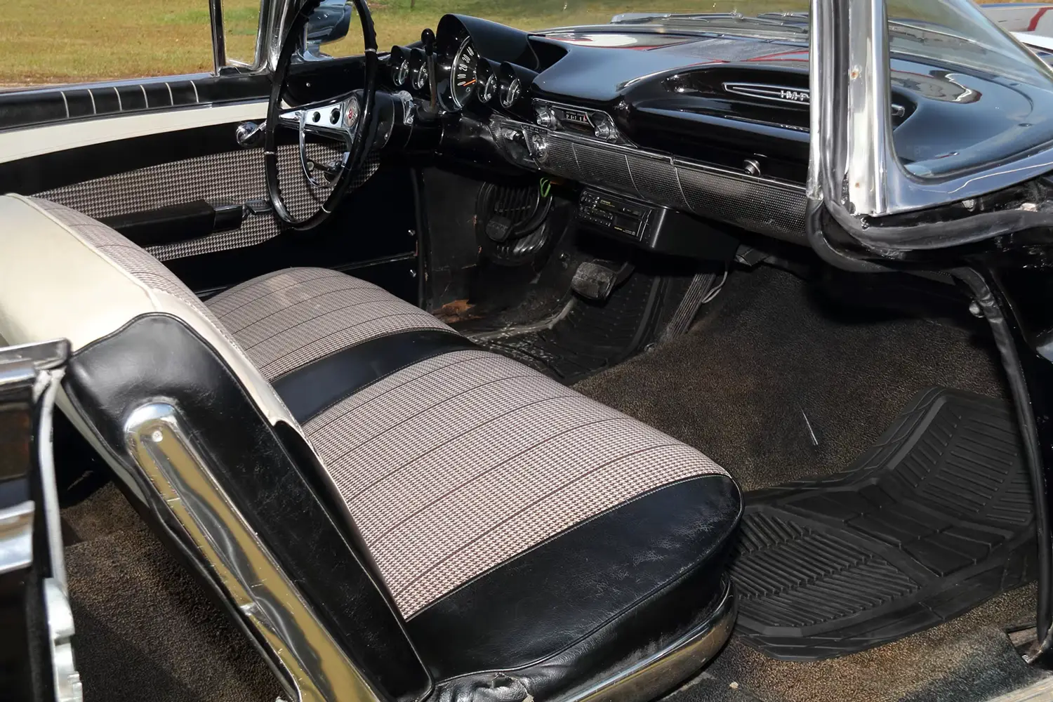 1960 Chevrolet Impala Bubble Top