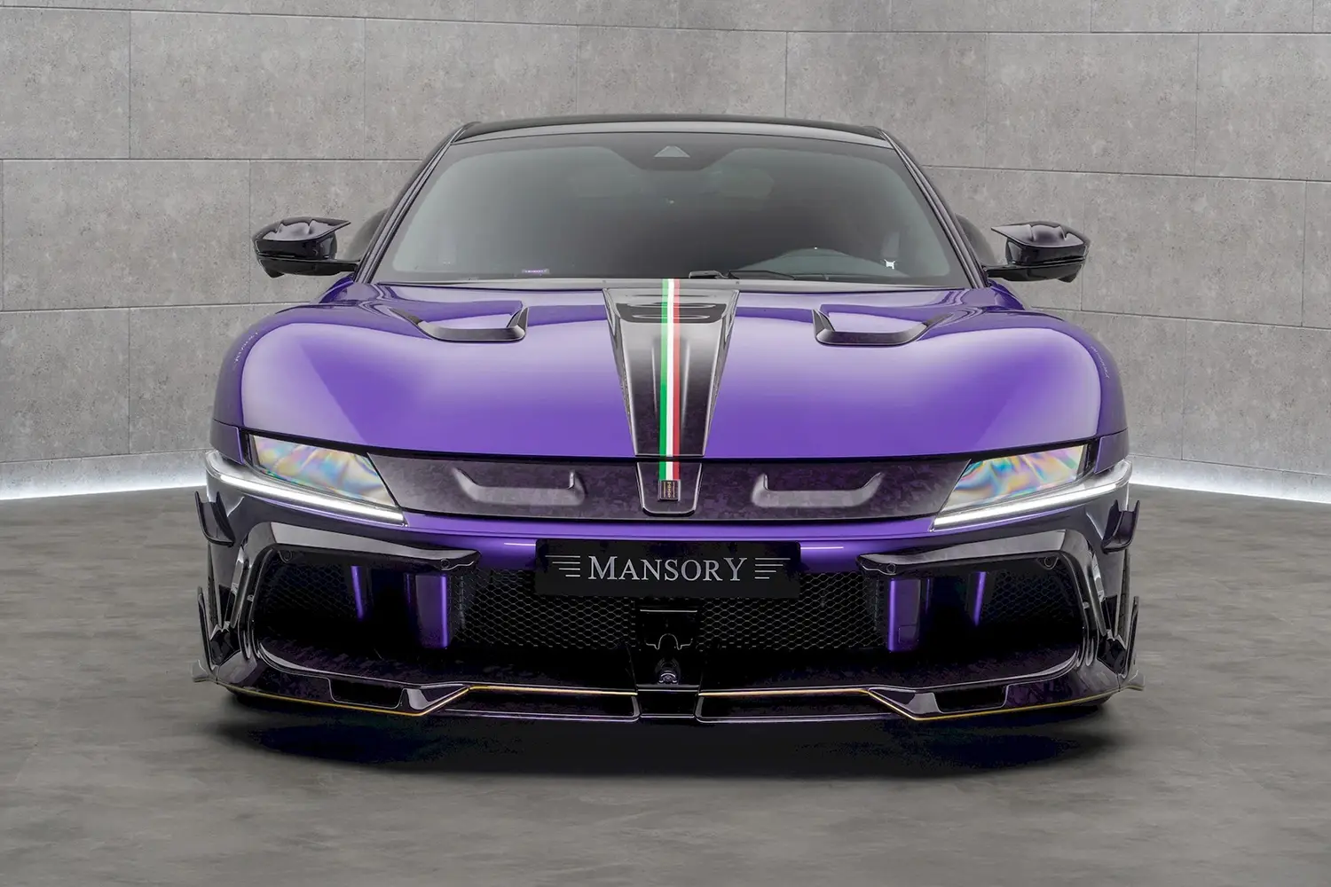 Ferrari 12 Cilindri Equestre by Mansory