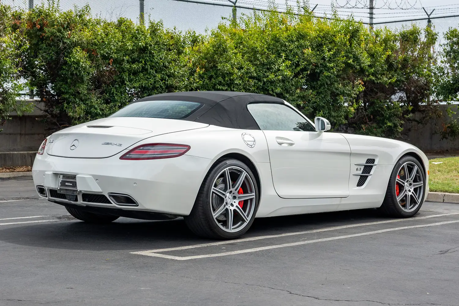 2012 Mercedes-Benz SLS AMG Roadster